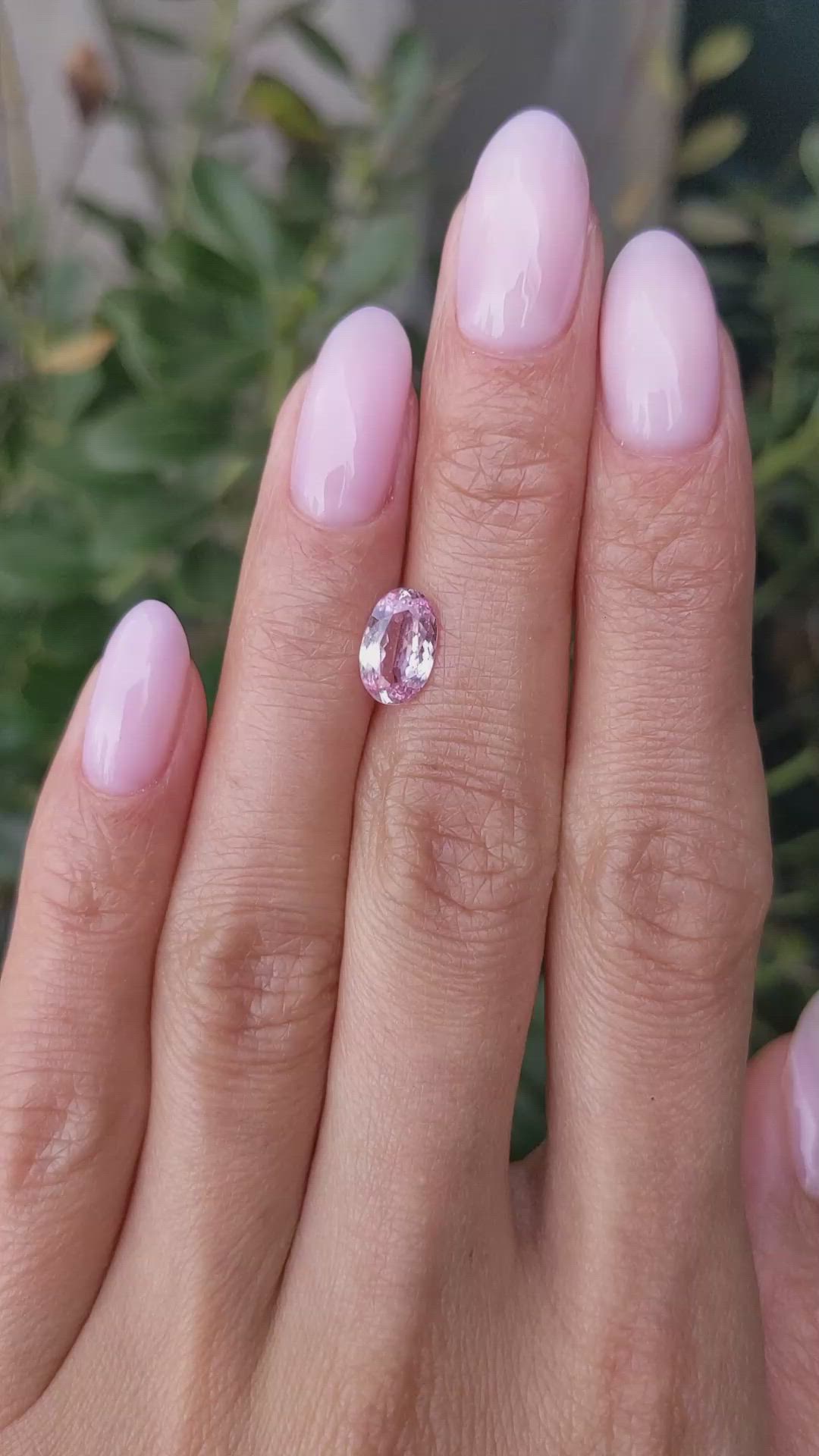 1.54 Ct. Padparadscha Sapphire from Ceylon (Sri Lanka) Size Video