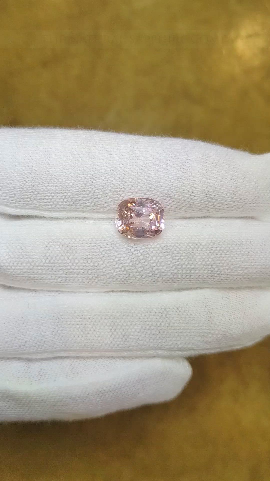 5.28 Ct. Padparadscha Sapphire from Ceylon (Sri Lanka) Size Video