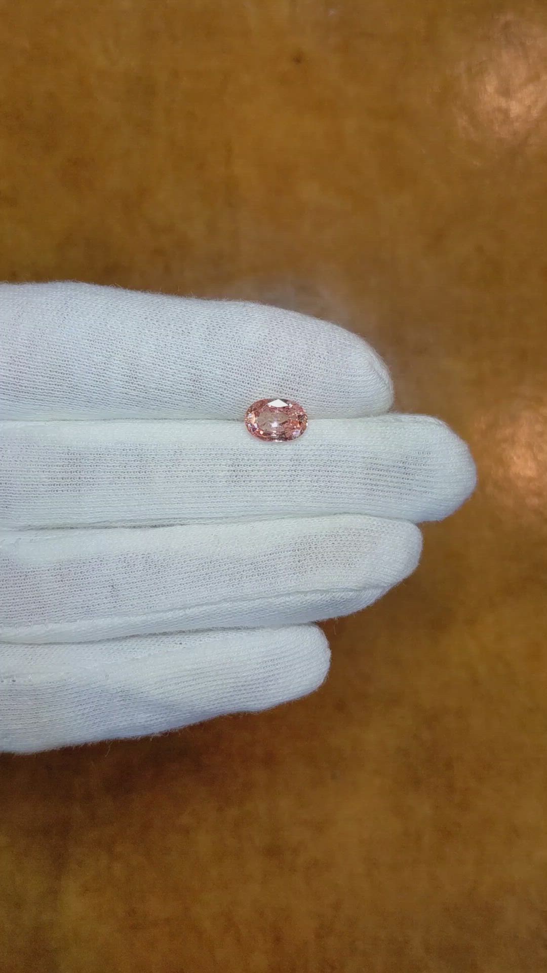 1.72 Ct. Padparadscha Sapphire from Ceylon (Sri Lanka) Size Video