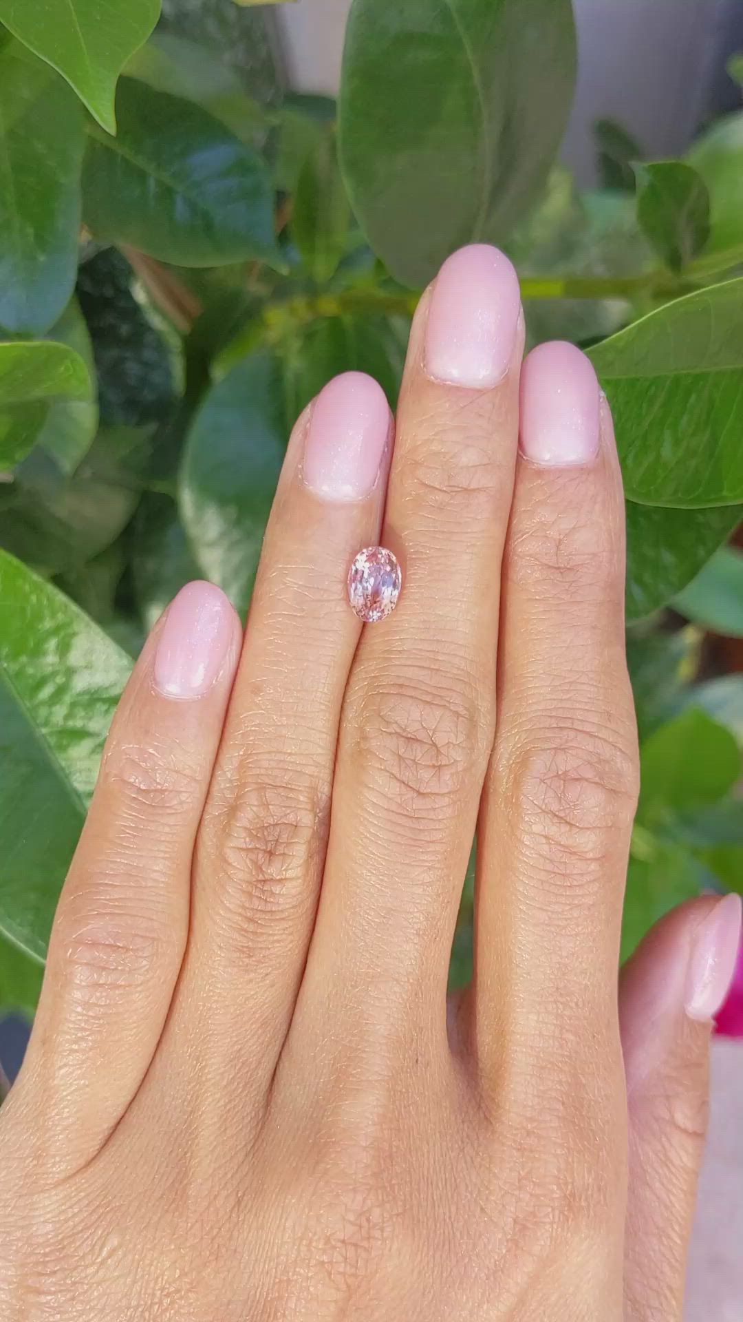 1.80 Ct. Padparadscha Sapphire from Ceylon (Sri Lanka) Size Video
