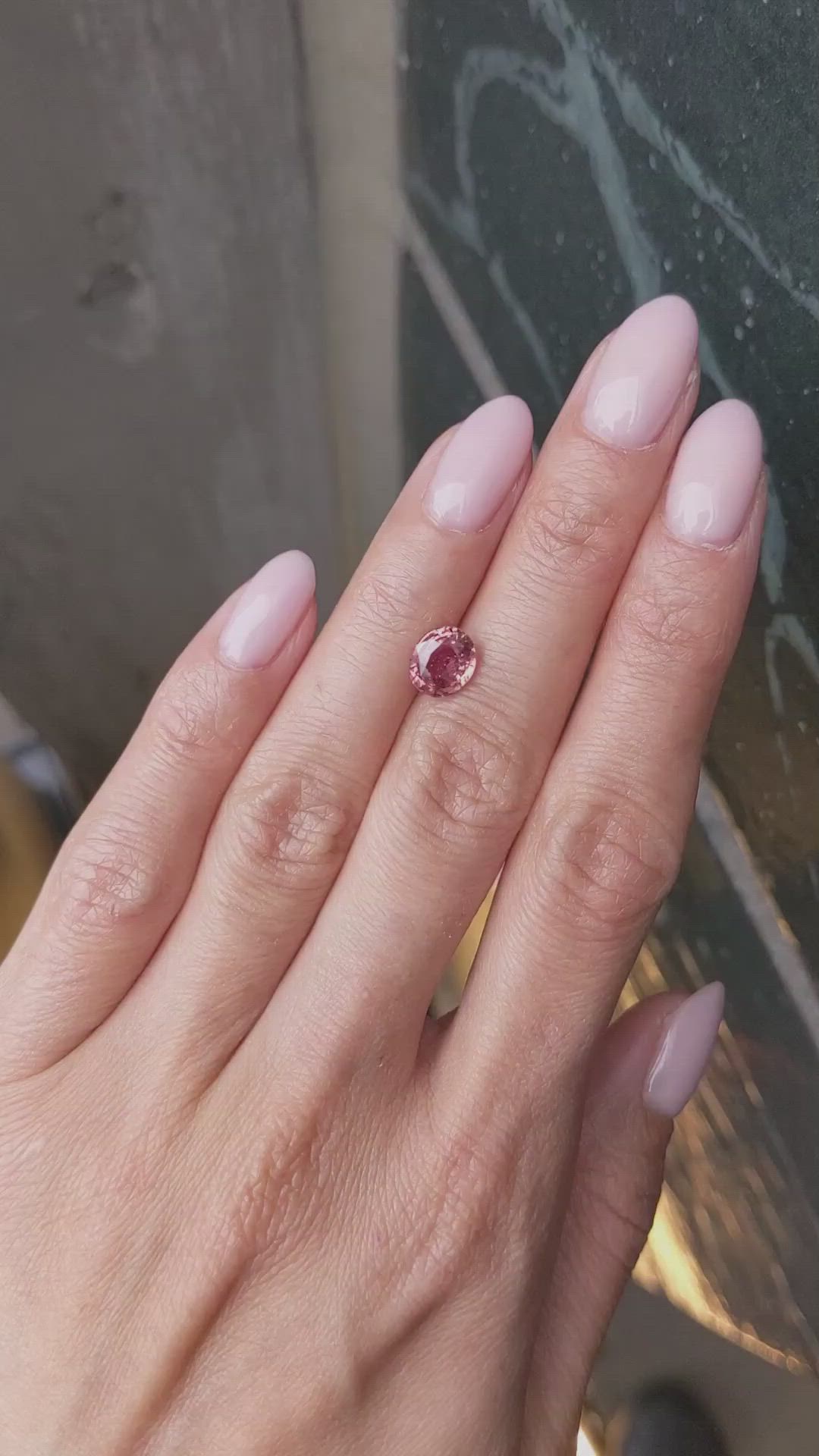 2.06 Ct. Padparadscha Sapphire from Ceylon (Sri Lanka) Size Video