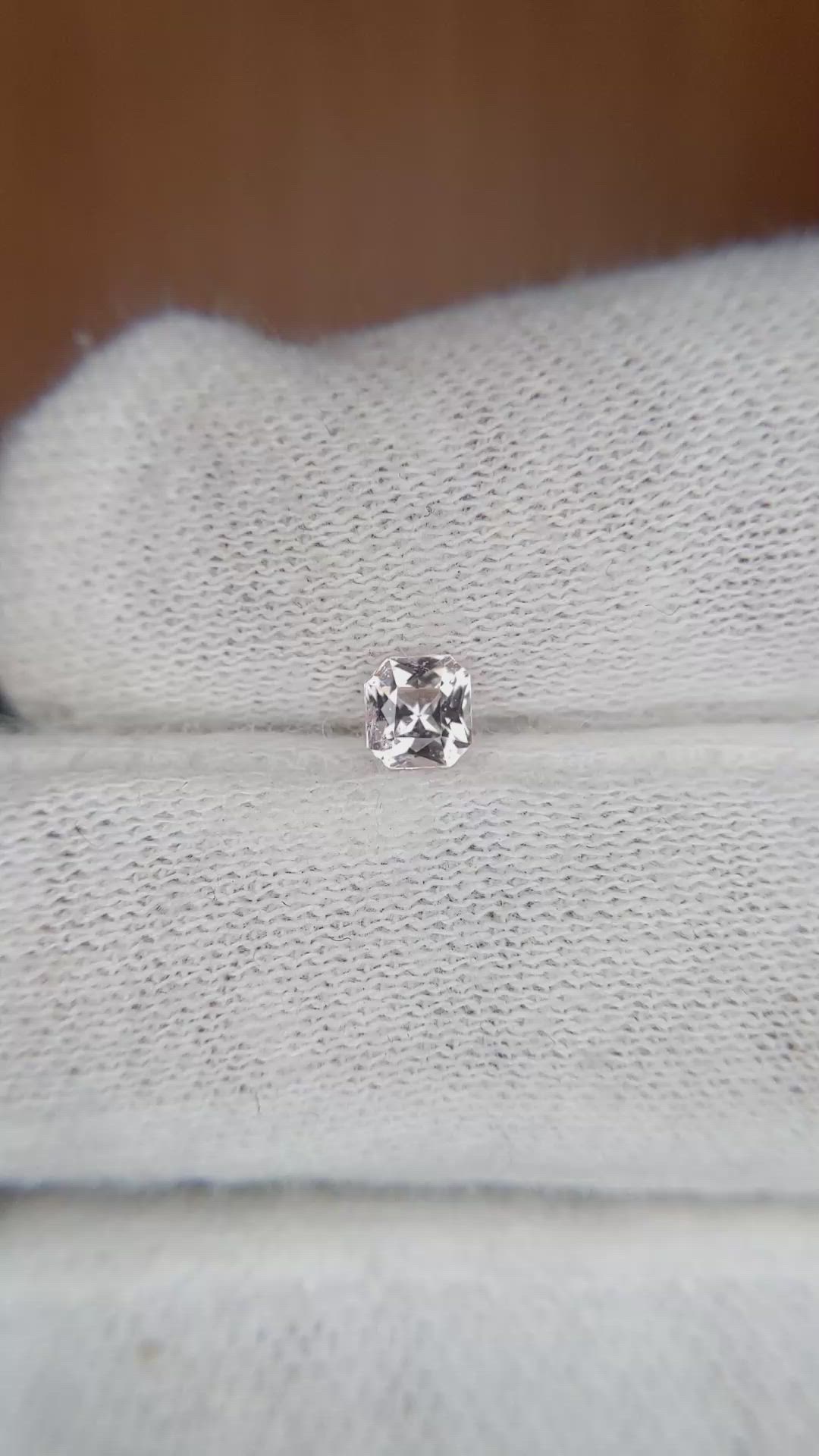 0.38 Ct. Padparadscha Sapphire from Ceylon (Sri Lanka) Size Video