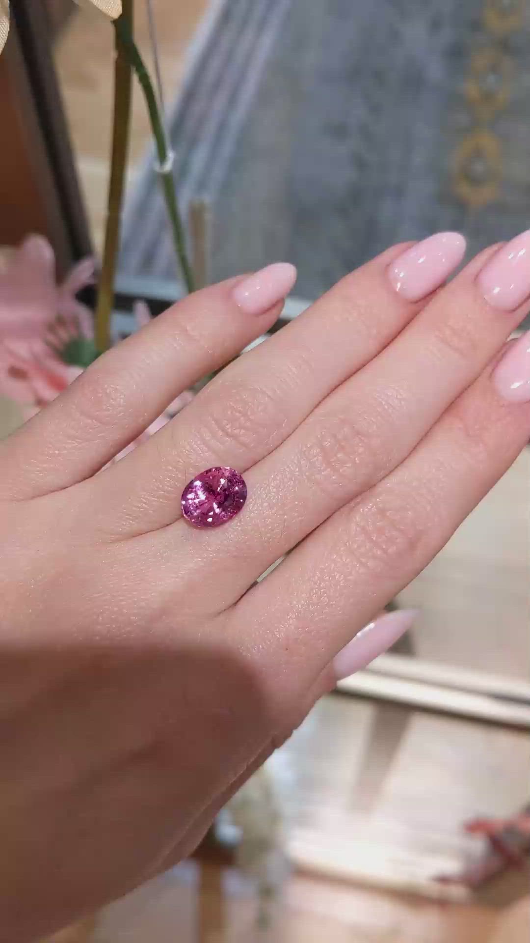 4.50 Ct. Padparadscha Sapphire from Madagascar Size Video