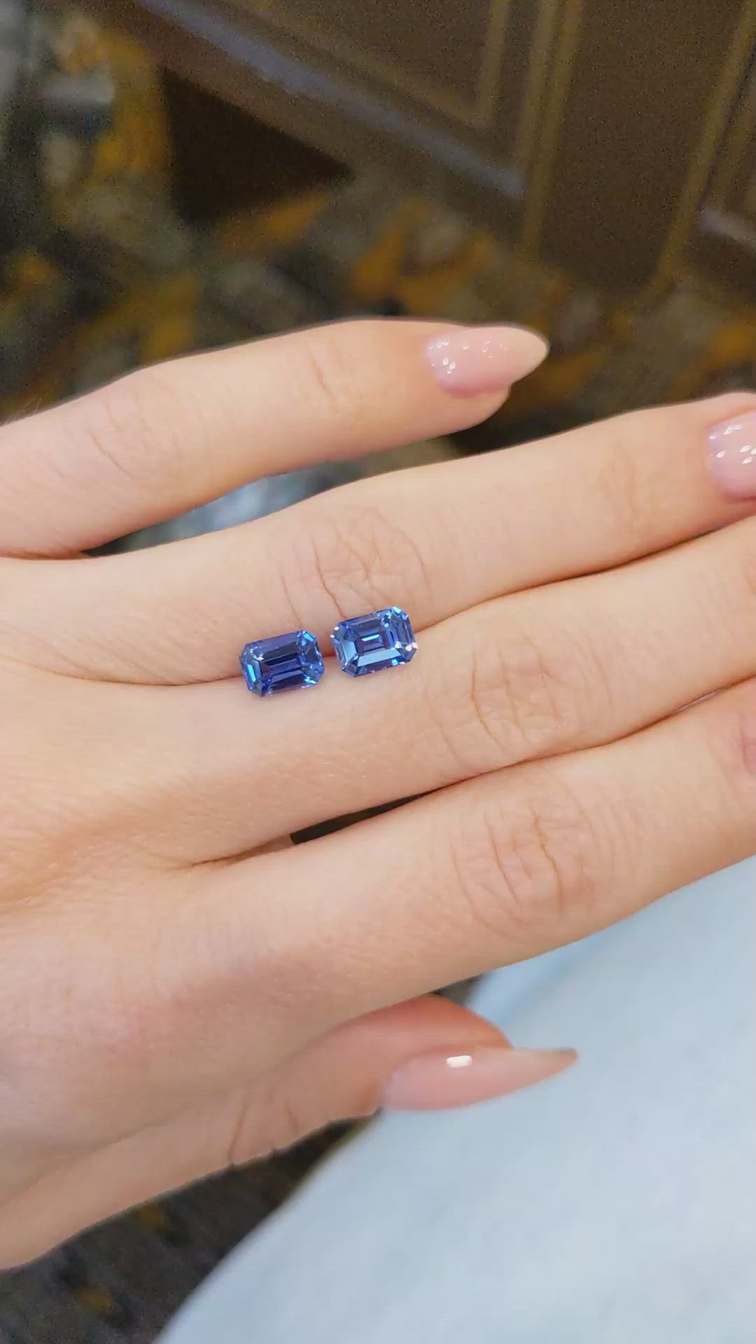 2.44&nbsp;Ct.Tw.Total Carat Weight Blue Sapphire Pair from Ceylon (Sri Lanka) Size Video