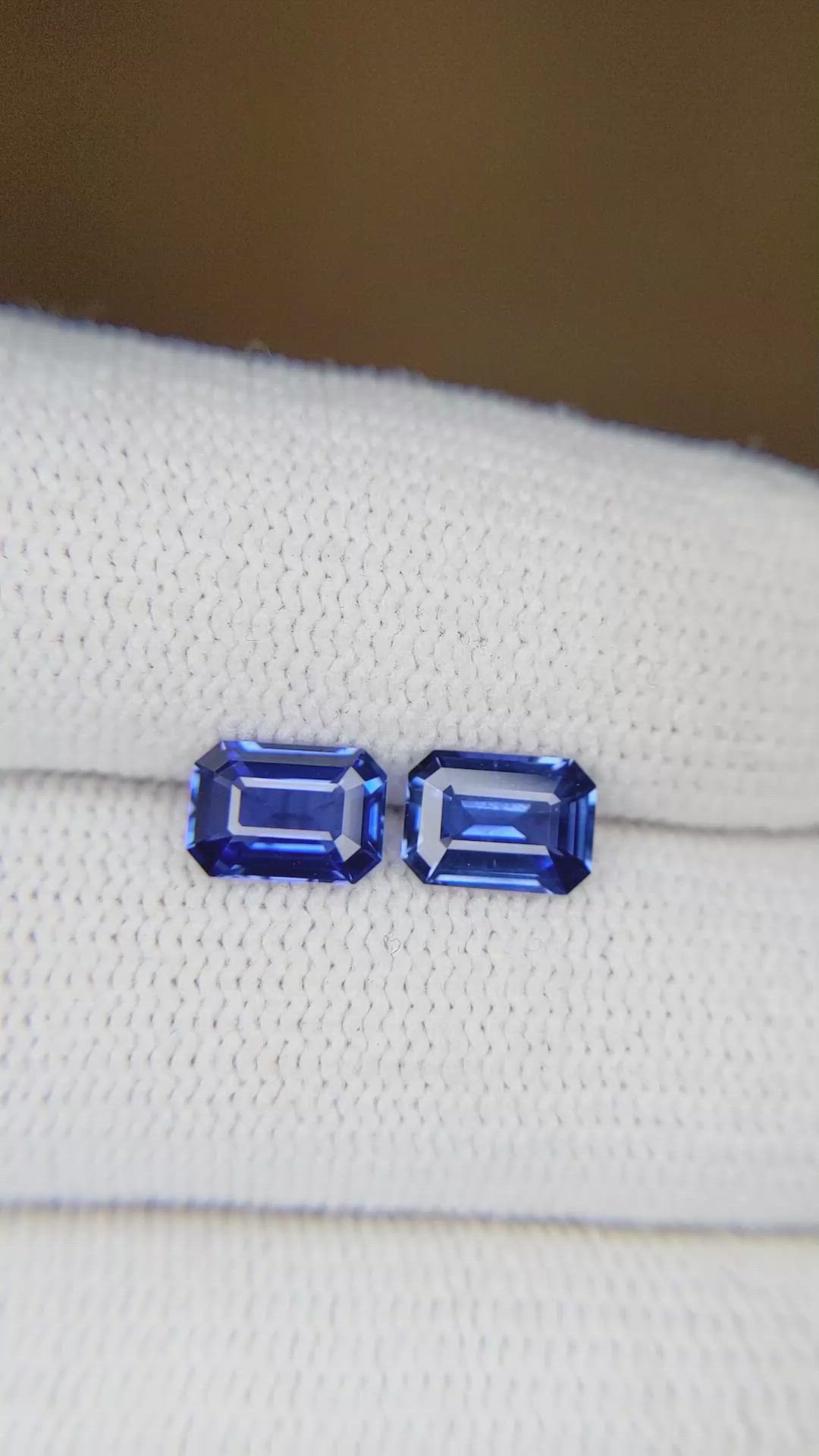 2.03 Ct.Tw.Total Carat Weight Blue Sapphire Pair from Ceylon (Sri Lanka) Size Video