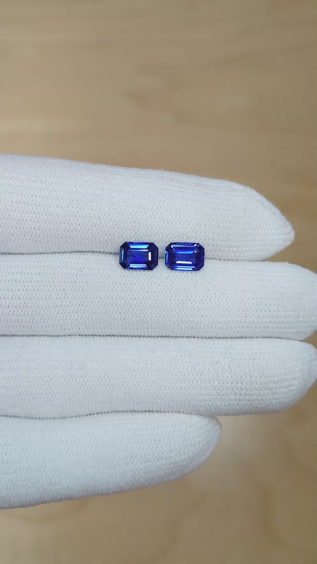 2.08&nbsp;Ct.Tw.Total Carat Weight Blue Sapphire Pair from Ceylon (Sri Lanka) Size Video