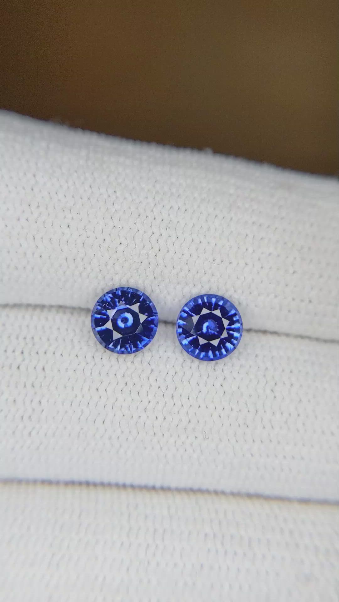 2.00&nbsp;Ct.Tw.Total Carat Weight Blue Sapphire Pair from Ceylon (Sri Lanka) Size Video