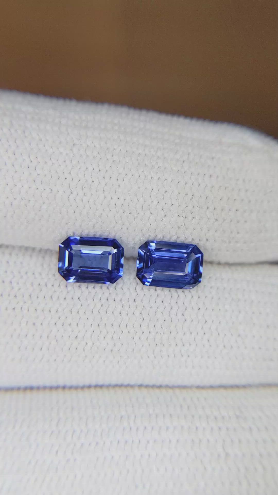 2.06 Ct.Tw.Total Carat Weight Blue Sapphire Pair from Ceylon (Sri Lanka) Size Video