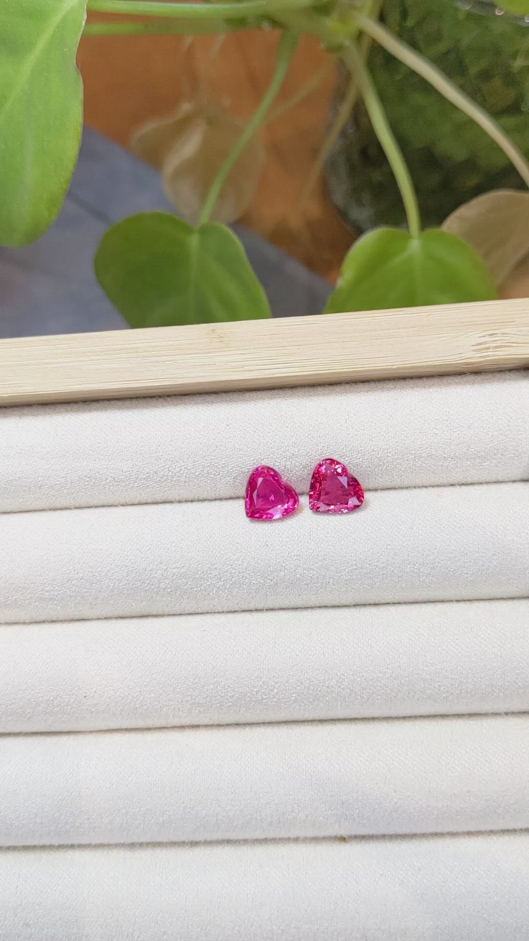 4.01&nbsp;Ct.Tw.Total Carat Weight Pink Sapphire Pair from Mozambique Size Video