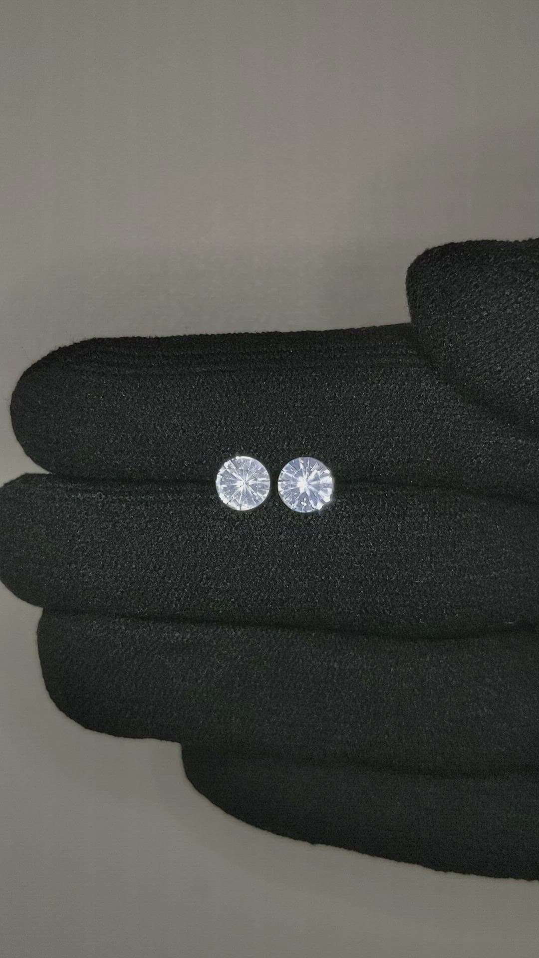 1.40 Ct.Tw.Total Carat Weight White Sapphire Pair from Ceylon (Sri Lanka) Size Video