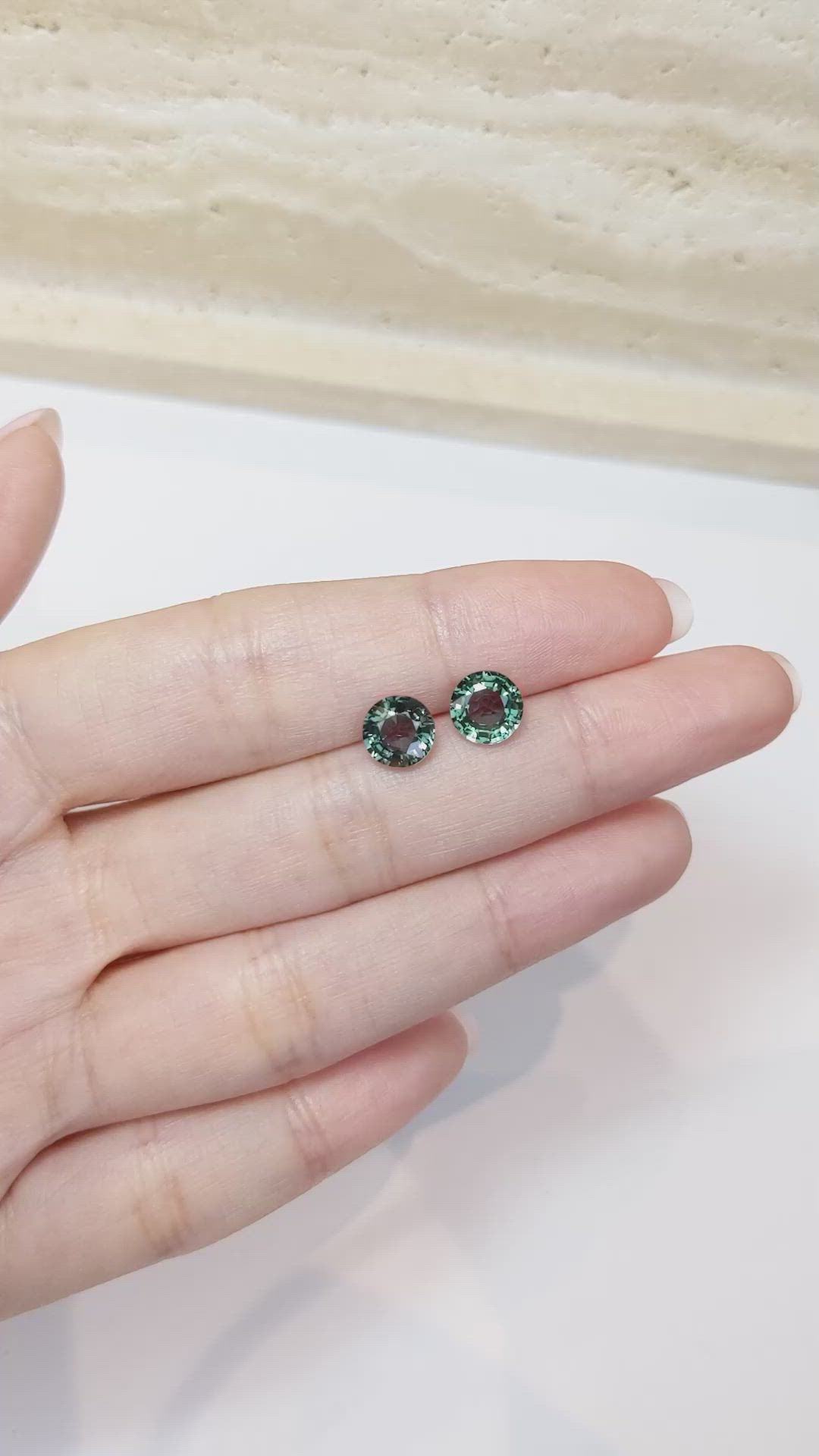 3.98&nbsp;Ct.Tw.Total Carat Weight Color Change Sapphire Pair from Madagascar Size Video