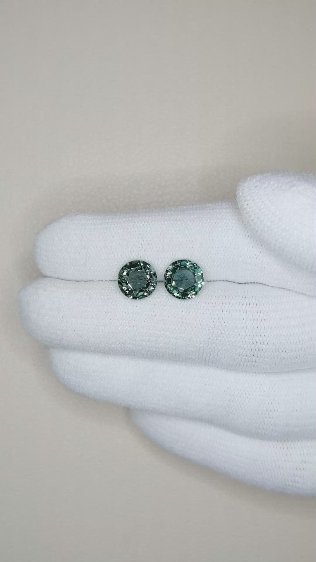 3.98&nbsp;Ct.Tw.Total Carat Weight Color Change Sapphire Pair from Madagascar Size Video