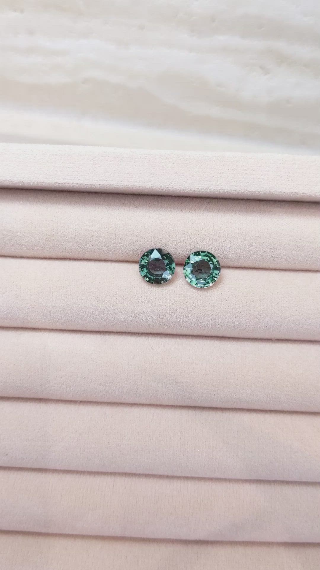 3.98&nbsp;Ct.Tw.Total Carat Weight Color Change Sapphire Pair from Madagascar Size Video