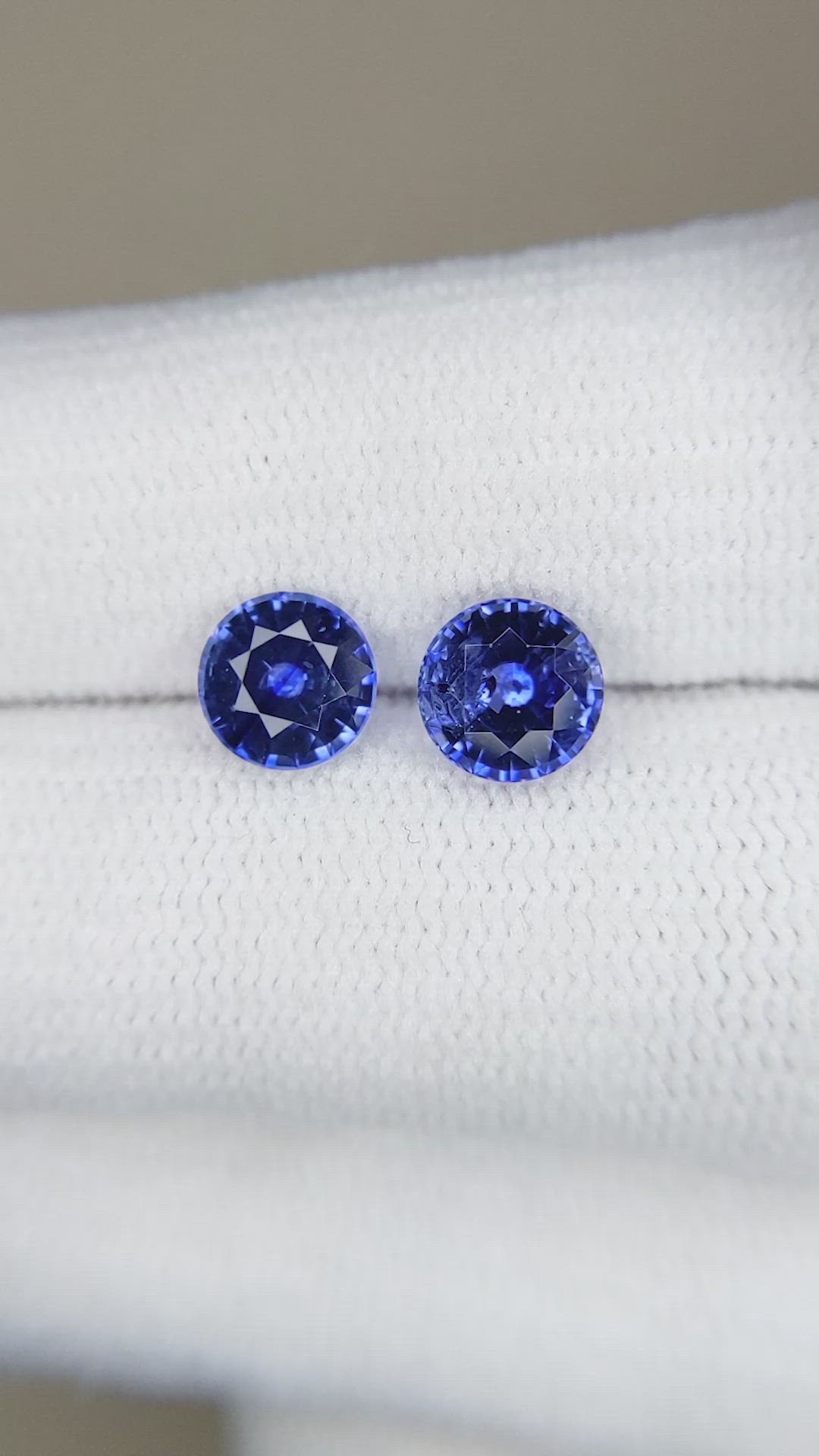 2.04 Ct.Tw.Total Carat Weight Blue Sapphire Pair from Ceylon (Sri Lanka) Size Video