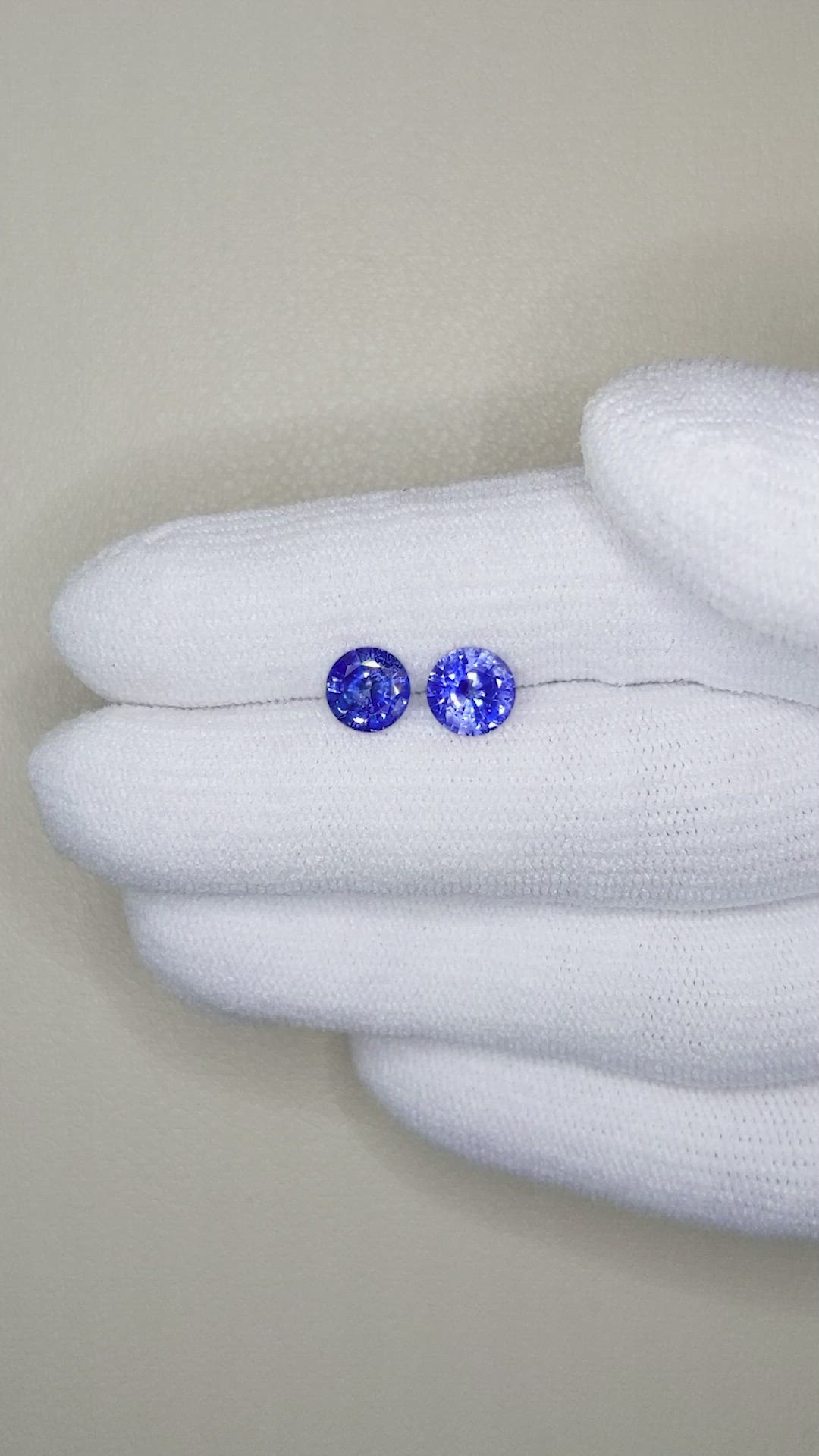 1.95 Ct.Tw.Total Carat Weight Blue Sapphire Pair from Ceylon (Sri Lanka) Size Video