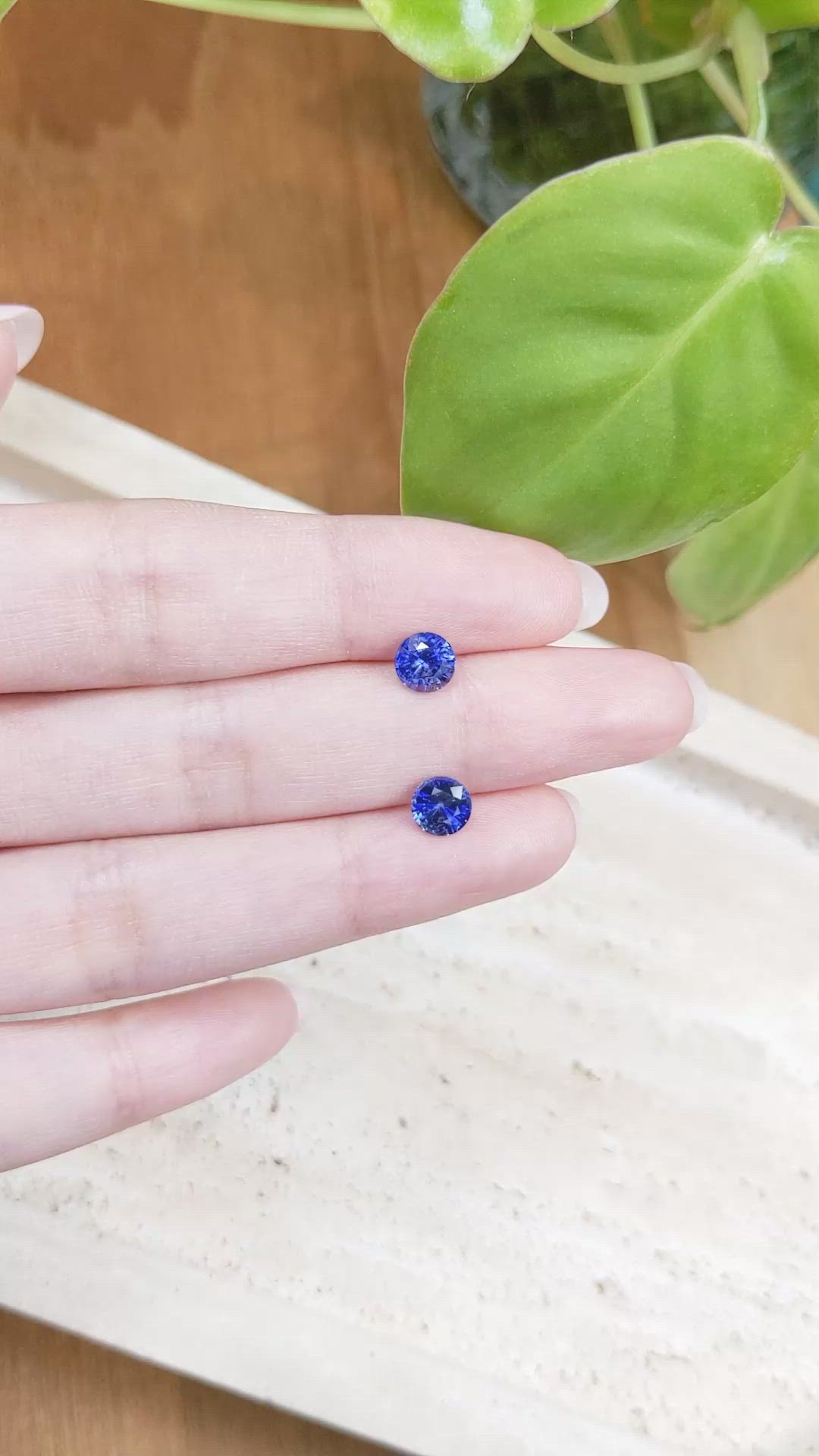 2.14&nbsp;Ct.Tw.Total Carat Weight Blue Sapphire Pair from Ceylon (Sri Lanka) Size Video