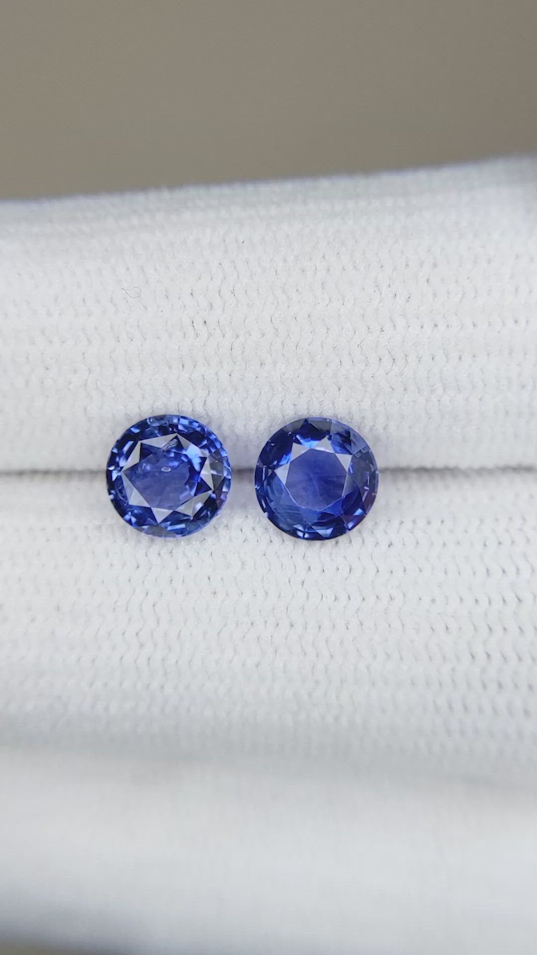 1.96 Ct.Tw.Total Carat Weight Blue Sapphire Pair from Ceylon (Sri Lanka) Size Video