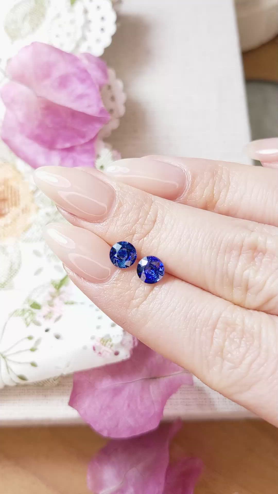 1.95 Ct.Tw.Total Carat Weight Blue Sapphire Pair from Ceylon (Sri Lanka) Size Video