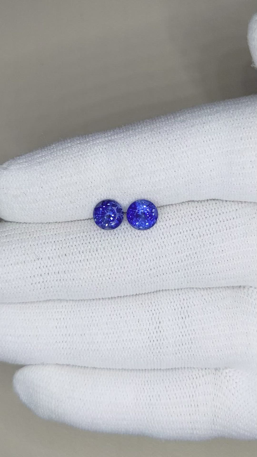 2.08 Ct.Tw.Total Carat Weight Blue Sapphire Pair from Ceylon (Sri Lanka) Size Video