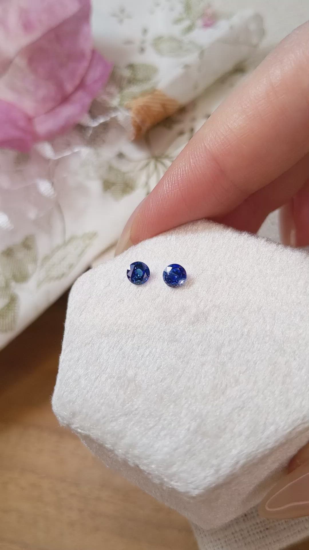 0.64&nbsp;Ct.Tw.Total Carat Weight Blue Sapphire Pair from Ceylon (Sri Lanka) Size Video