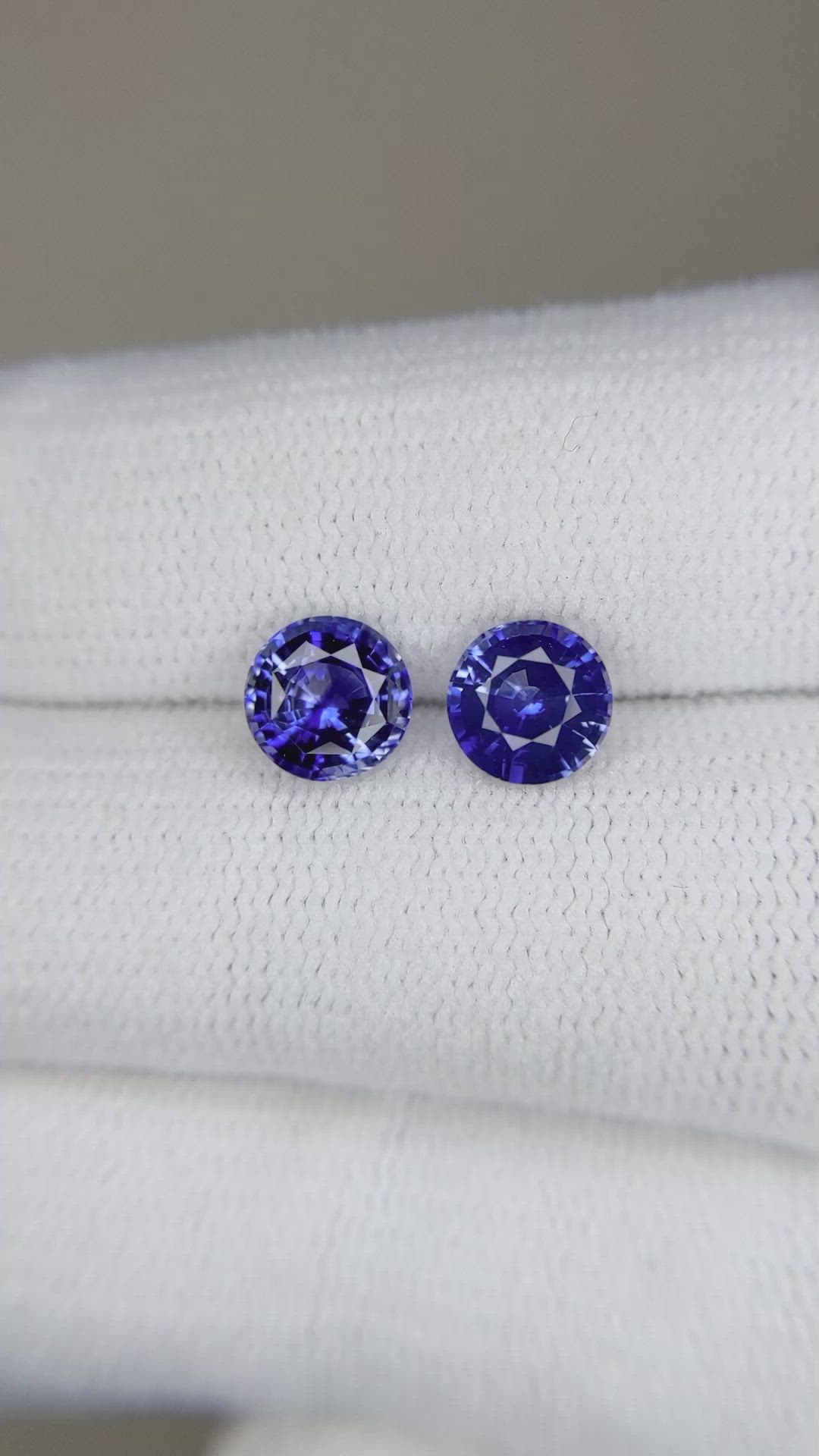 2.06 Ct.Tw.Total Carat Weight Blue Sapphire Pair from Ceylon (Sri Lanka) Size Video