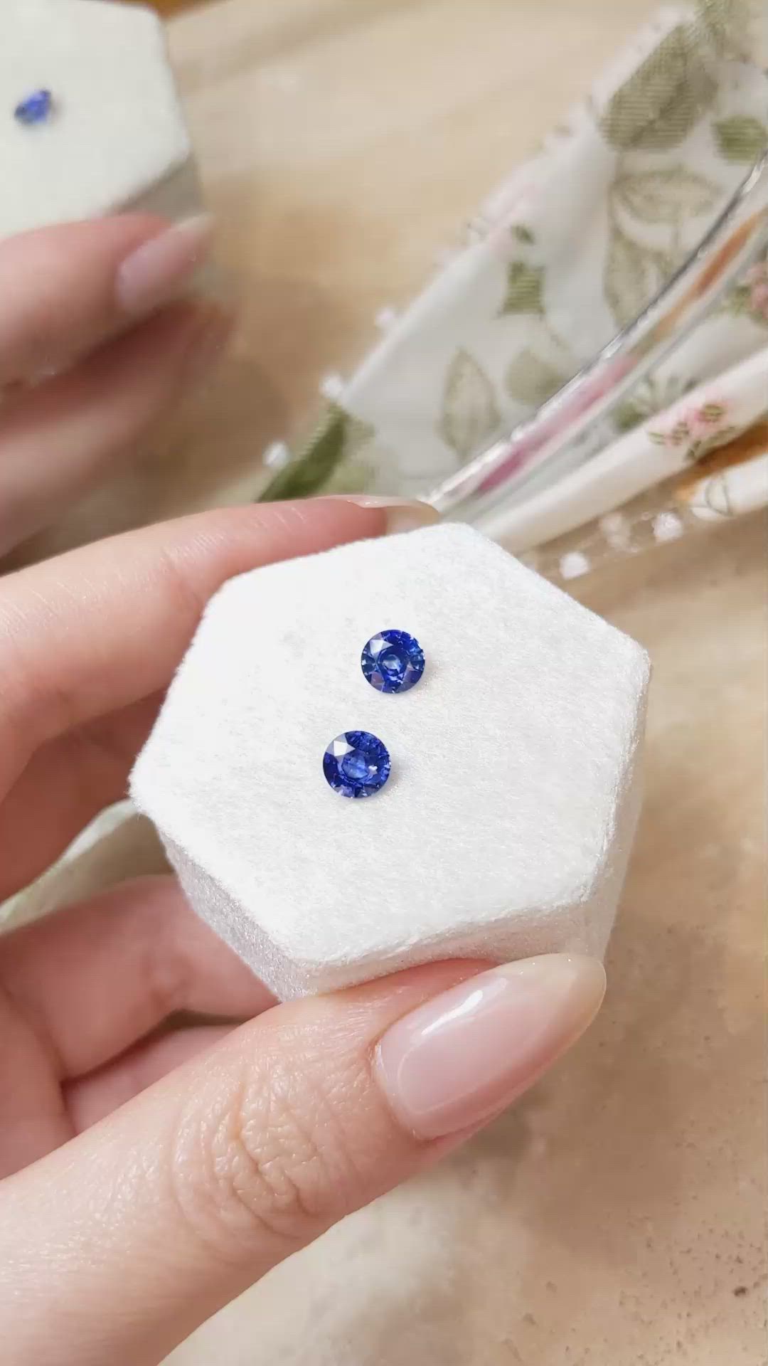 2.03&nbsp;Ct.Tw.Total Carat Weight Blue Sapphire Pair from Ceylon (Sri Lanka) Size Video