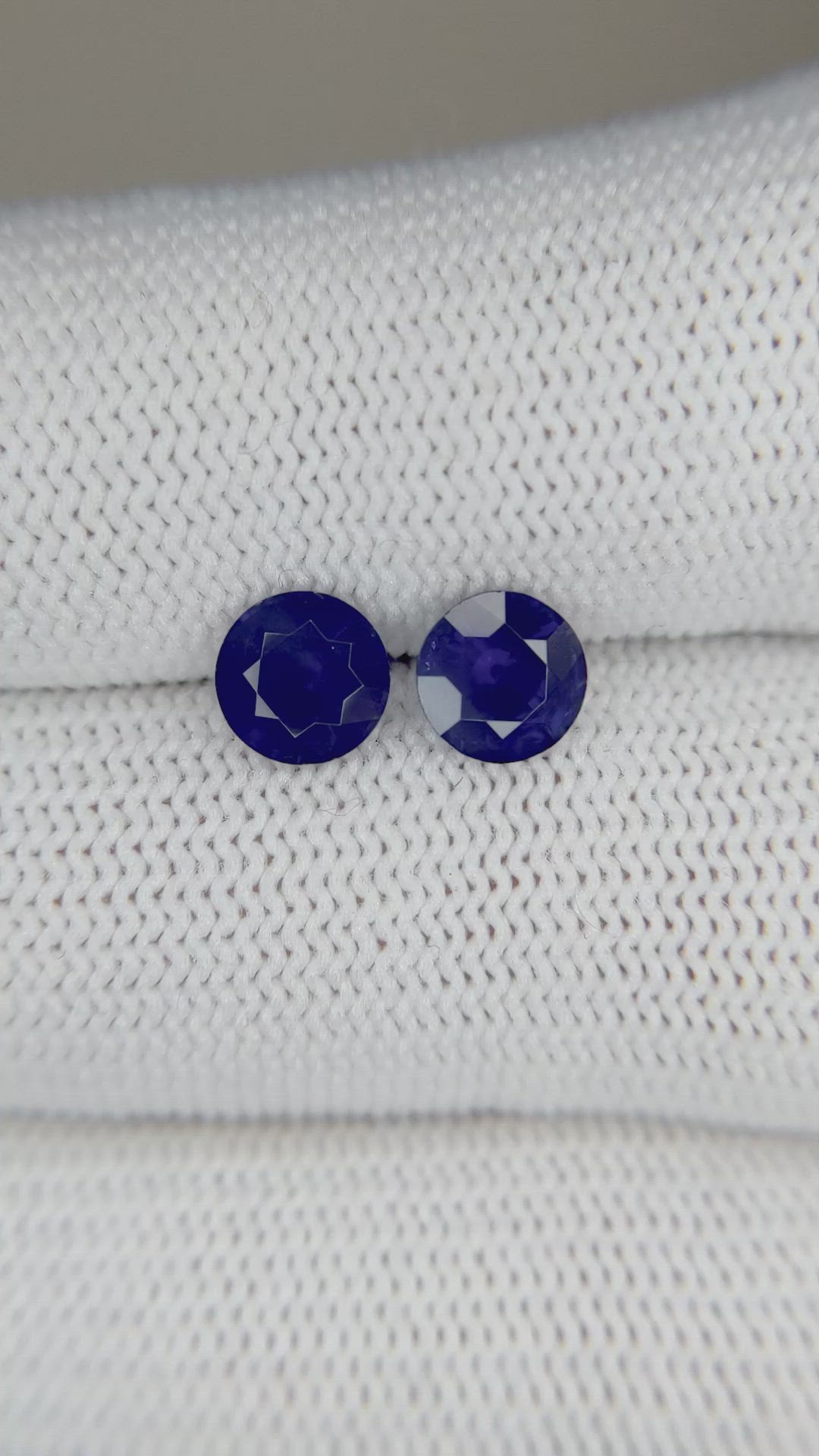 2.01 Ct.Tw.Total Carat Weight Blue Sapphire Pair from Ceylon (Sri Lanka) Size Video