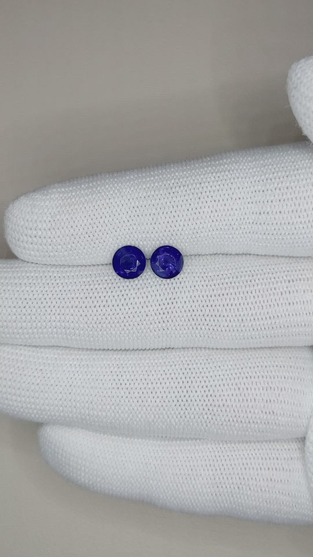 2.01 Ct.Tw.Total Carat Weight Blue Sapphire Pair from Ceylon (Sri Lanka) Size Video