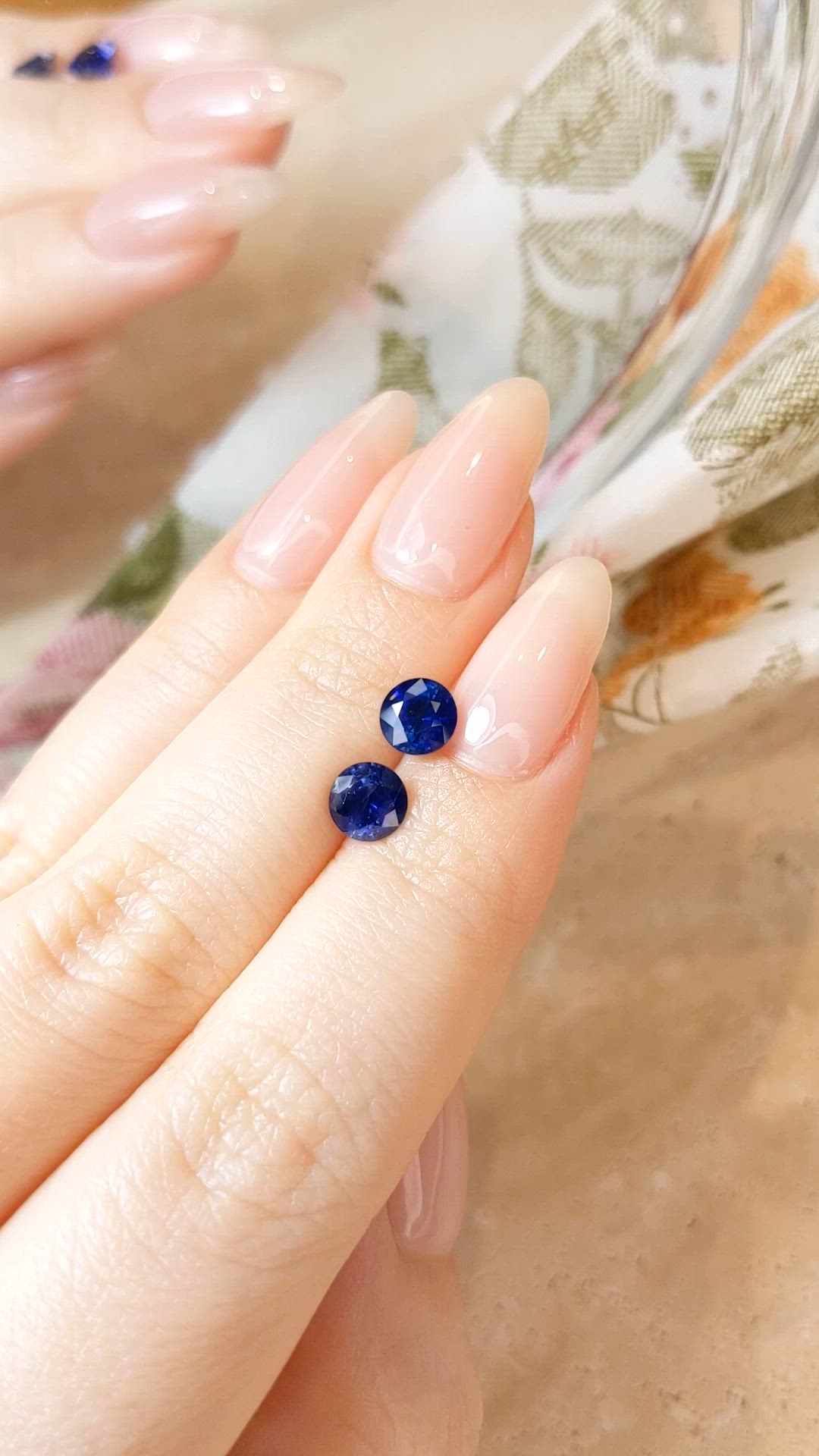 2.04&nbsp;Ct.Tw.Total Carat Weight Blue Sapphire Pair from Ceylon (Sri Lanka) Size Video