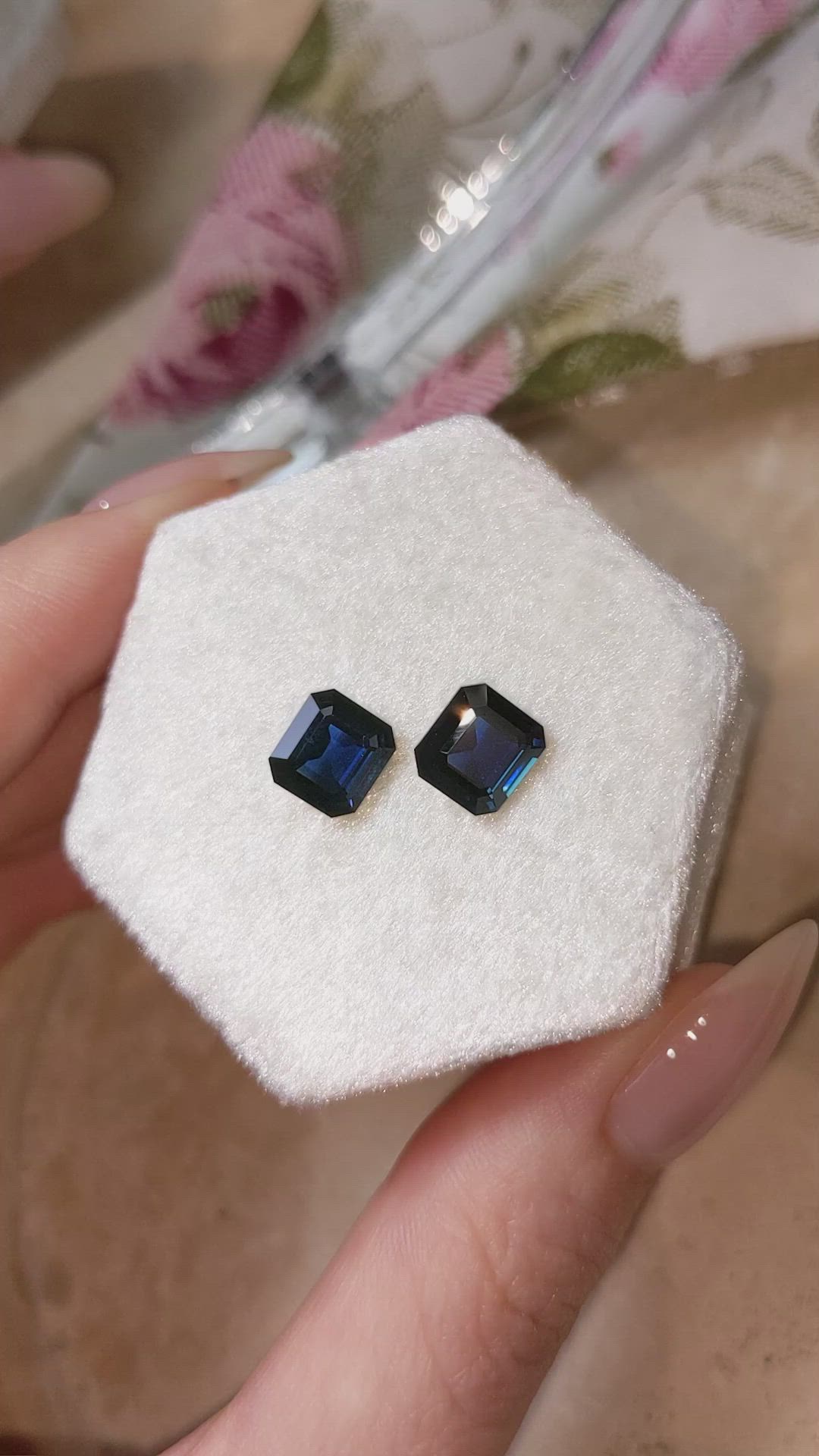 3.92&nbsp;Ct.Tw.Total Carat Weight Blue Sapphire Pair from Australia Size Video