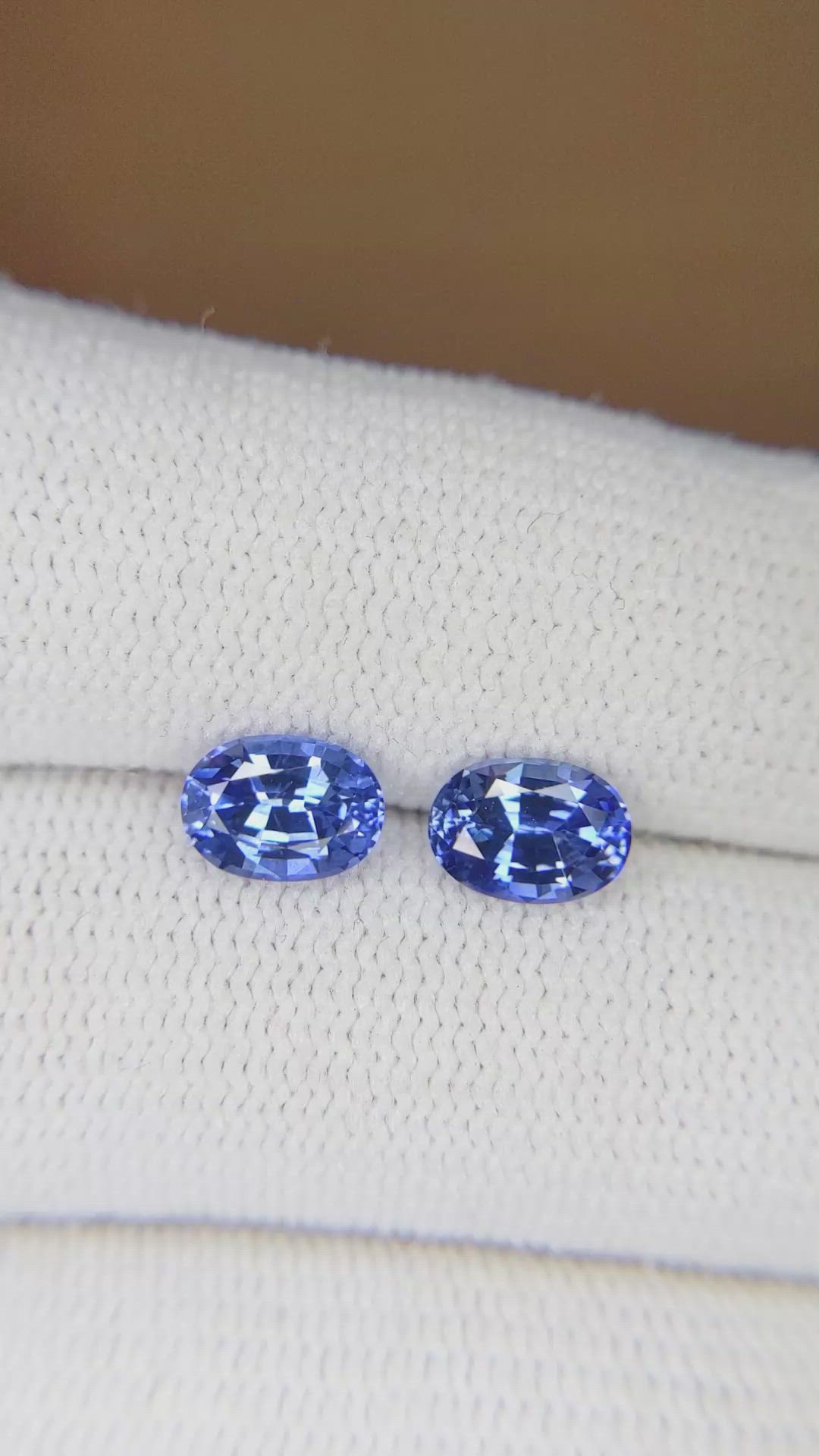 2.24&nbsp;Ct.Tw.Total Carat Weight Blue Sapphire Pair from Ceylon (Sri Lanka) Size Video