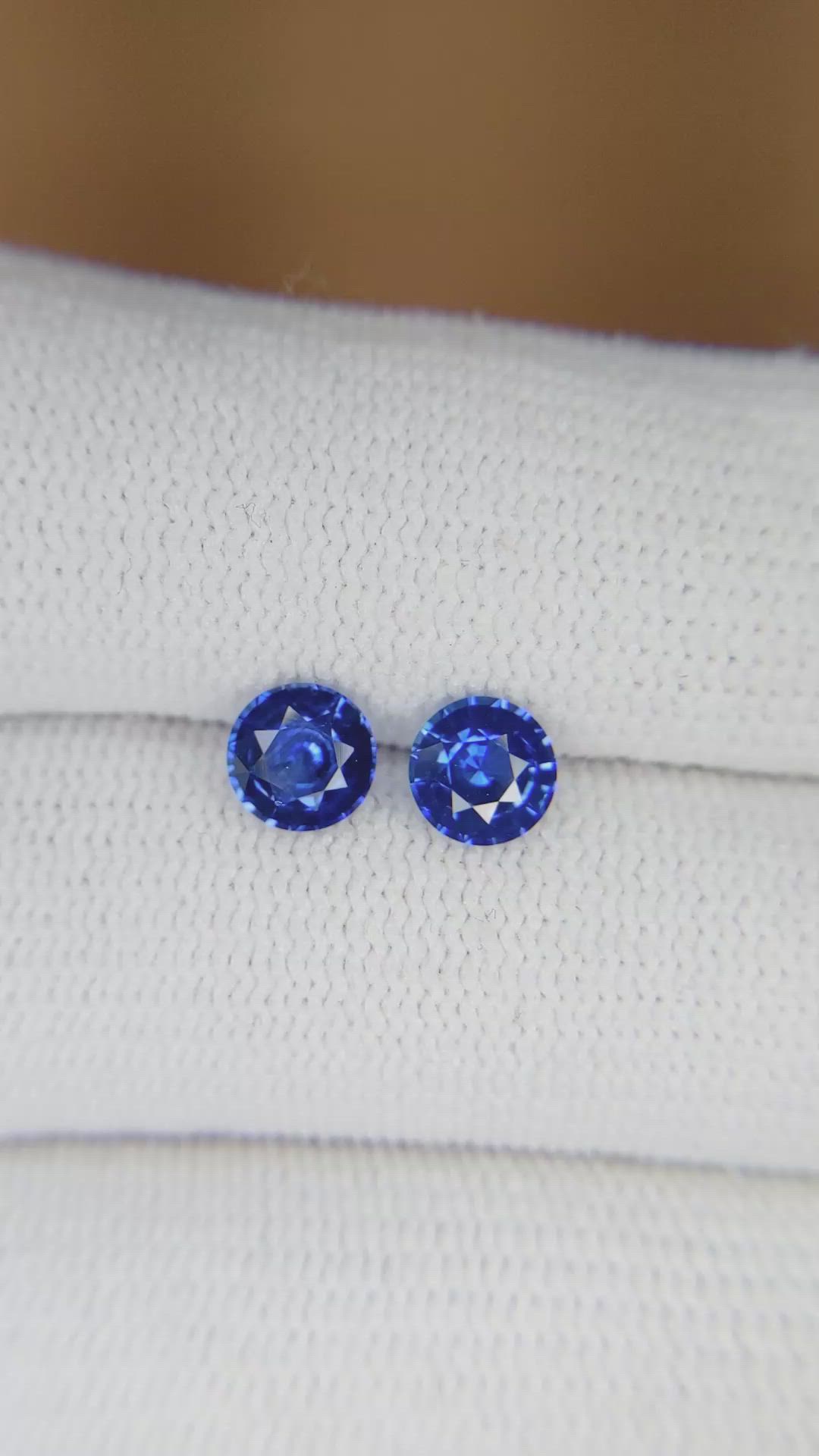 1.39 Ct.Tw.Total Carat Weight Blue Sapphire Pair from Ceylon (Sri Lanka) Size Video
