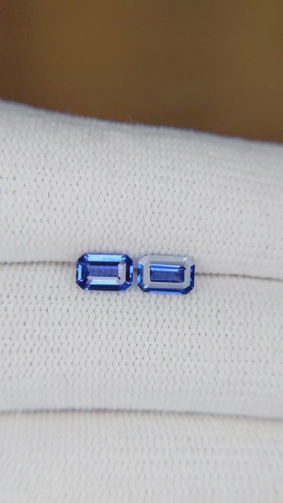1.17&nbsp;Ct.Tw.Total Carat Weight Blue Sapphire Pair from Ceylon (Sri Lanka) Size Video