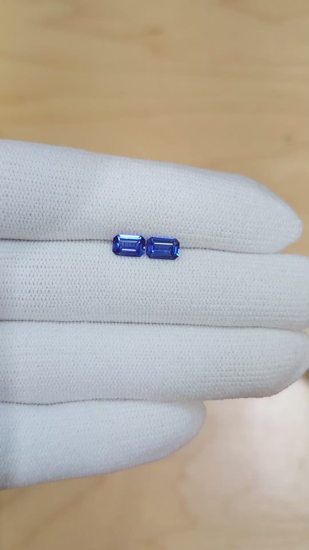 1.17&nbsp;Ct.Tw.Total Carat Weight Blue Sapphire Pair from Ceylon (Sri Lanka) Size Video