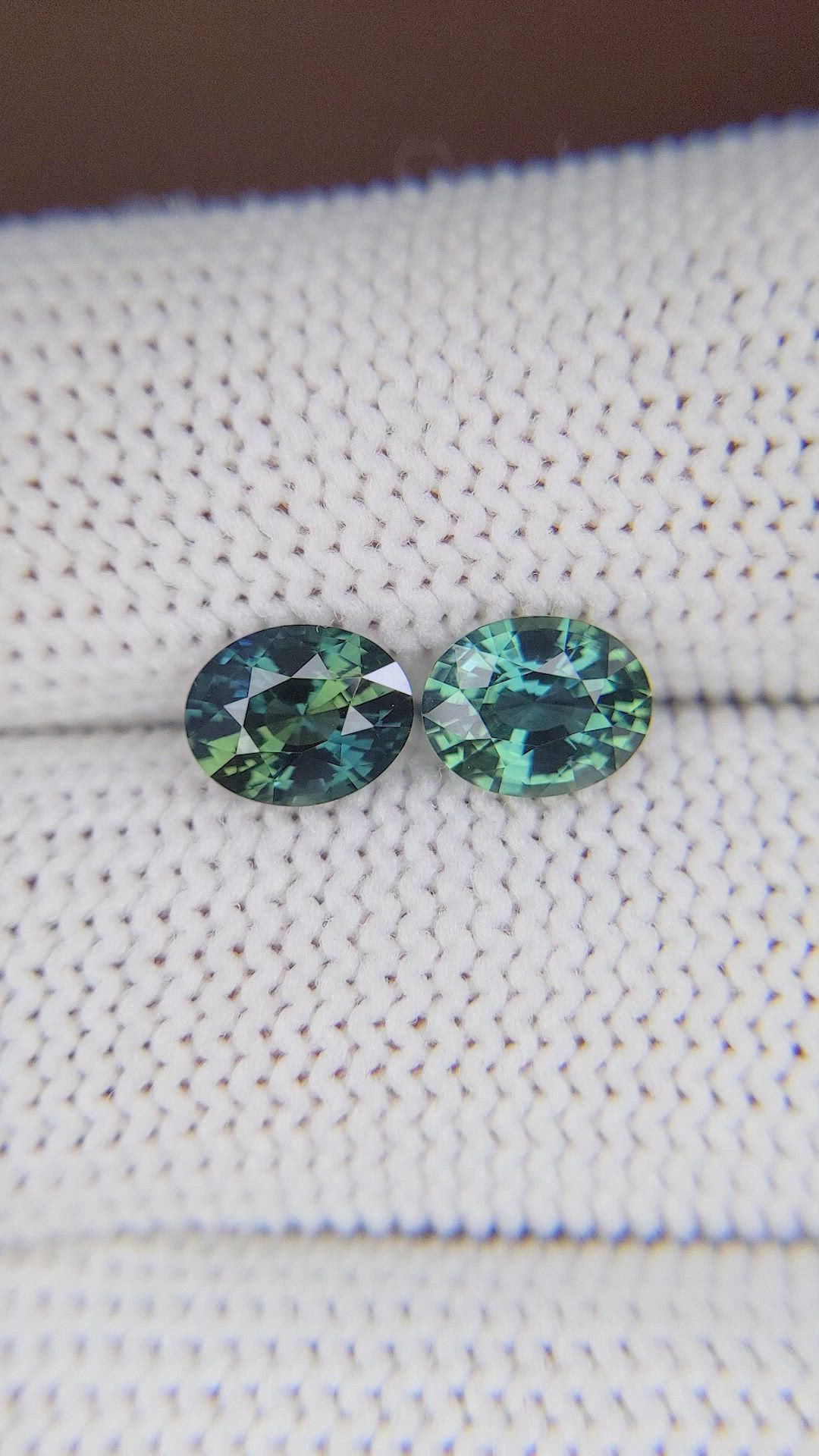 2.25&nbsp;Ct.Tw.Total Carat Weight Bluish Green Sapphire Pair from Ceylon (Sri Lanka) Size Video
