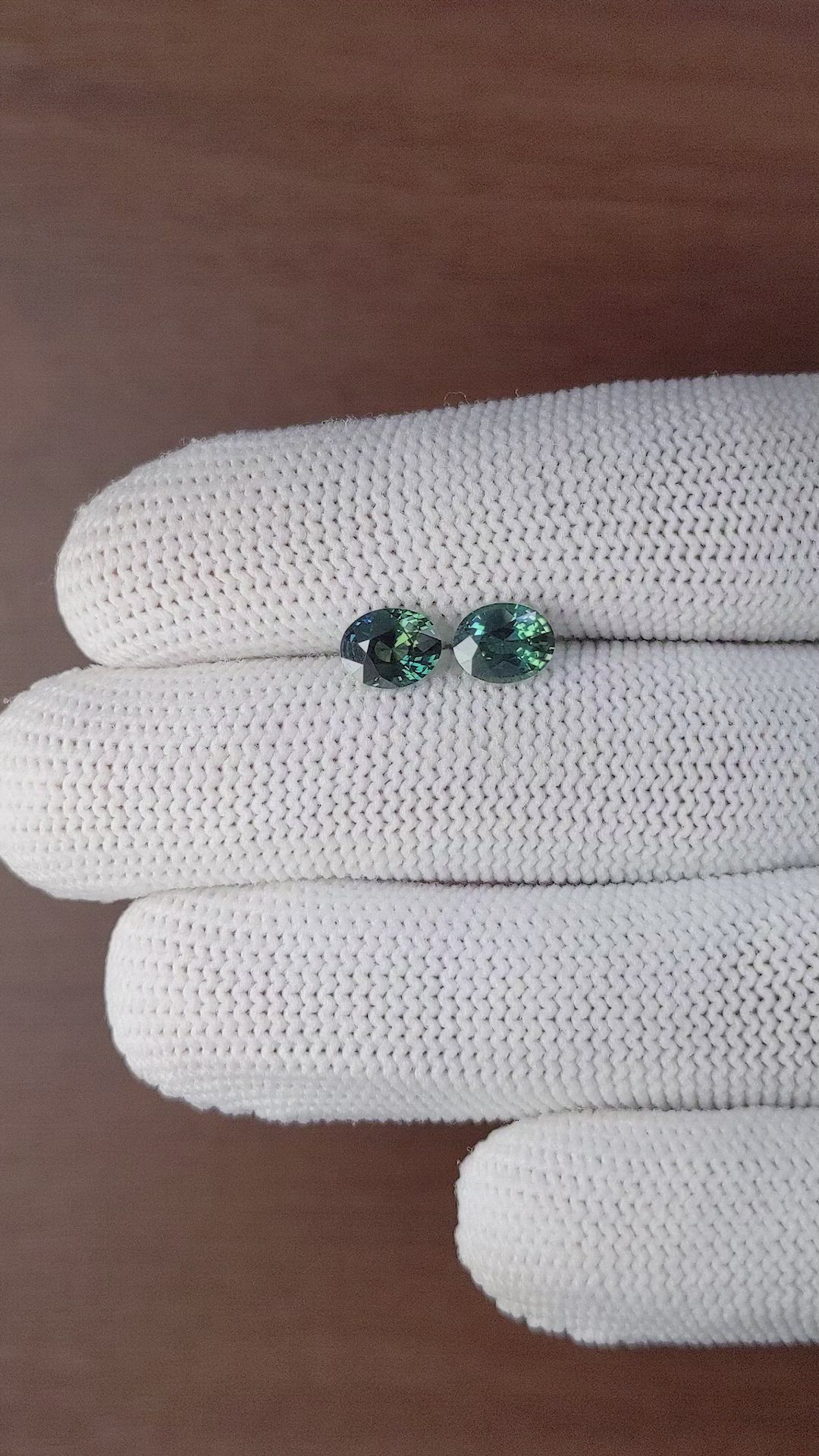 2.25&nbsp;Ct.Tw.Total Carat Weight Bluish Green Sapphire Pair from Ceylon (Sri Lanka) Size Video