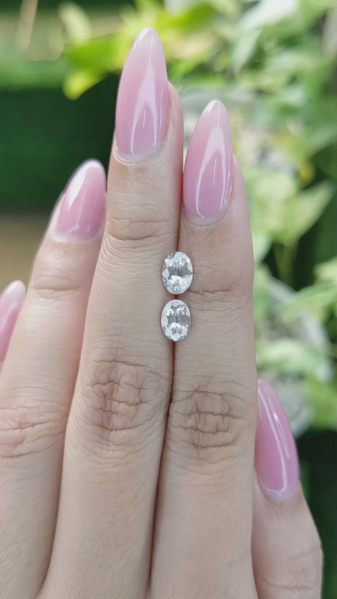 1.90 Ct.Tw.Total Carat Weight White Sapphire Pair from Ceylon (Sri Lanka) Size Video