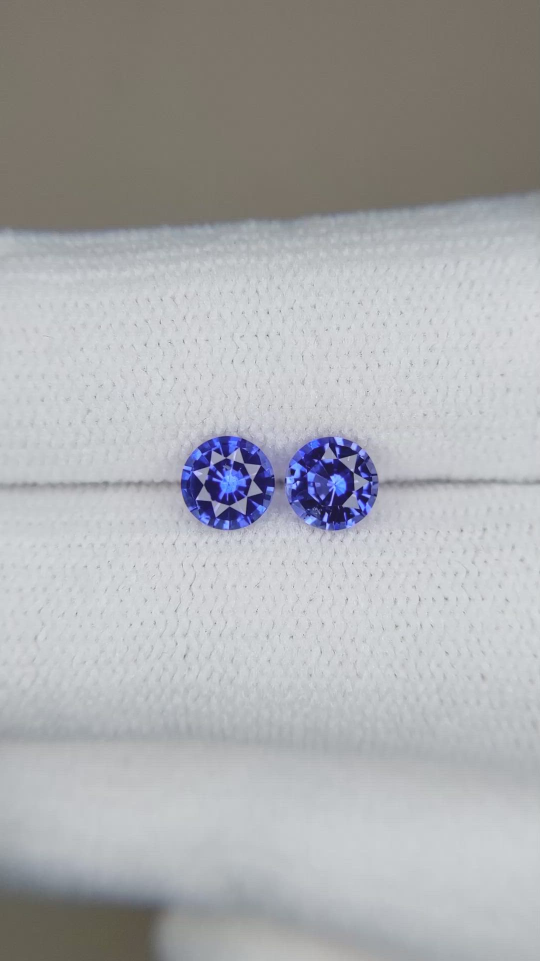 1.18 Ct.Tw.Total Carat Weight Blue Sapphire Pair from Ceylon (Sri Lanka) Size Video
