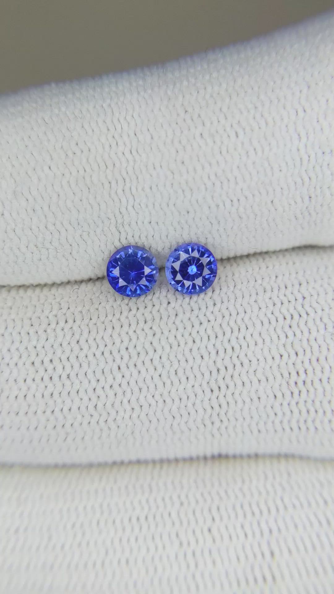 0.96 Ct.Tw.Total Carat Weight Blue Sapphire Pair from Ceylon (Sri Lanka) Size Video