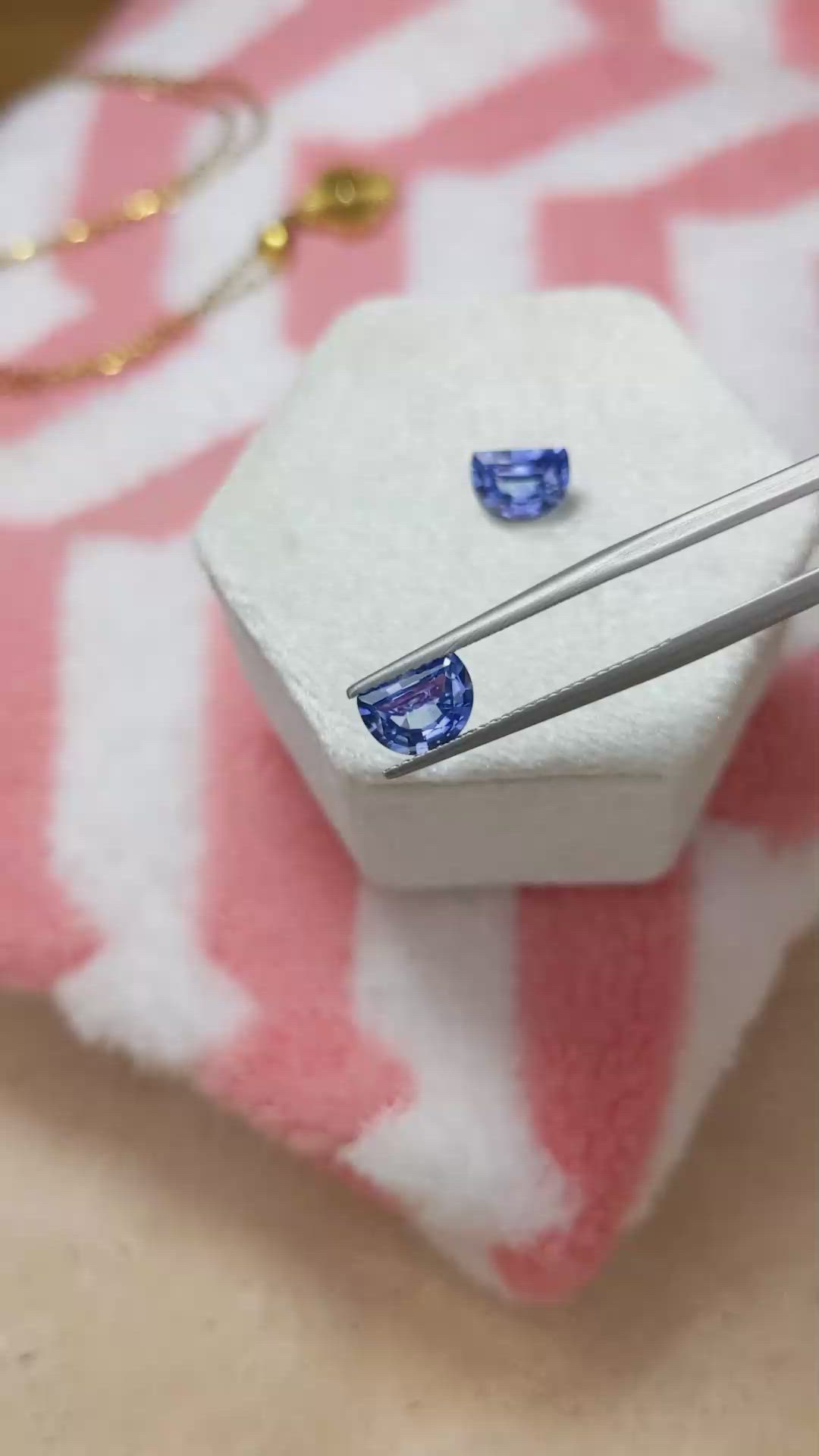 2.52&nbsp;Ct.Tw.Total Carat Weight Blue Sapphire Pair from Ceylon (Sri Lanka) Size Video