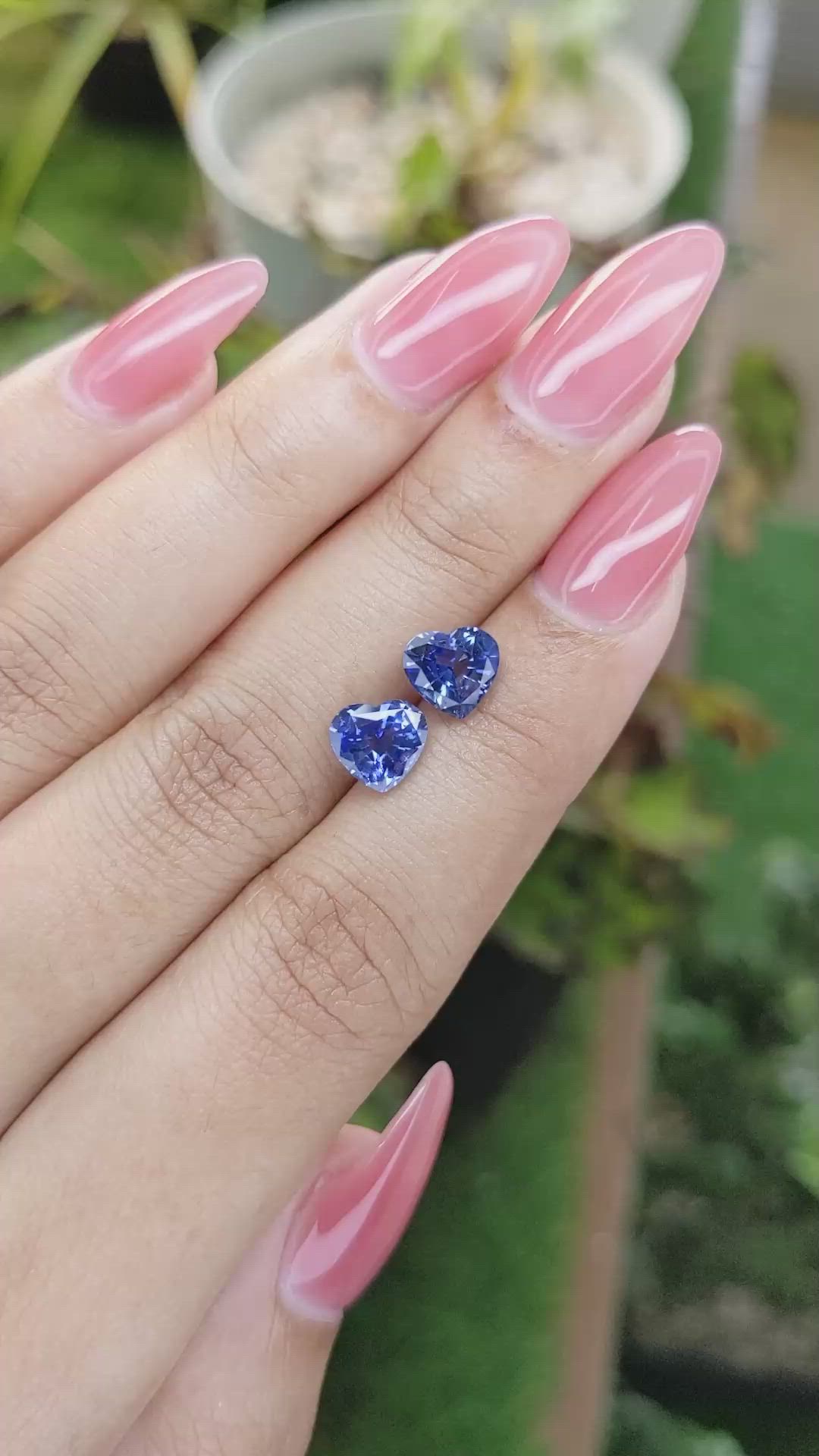 3.35&nbsp;Ct.Tw.Total Carat Weight Blue Sapphire Pair from Ceylon (Sri Lanka) Size Video