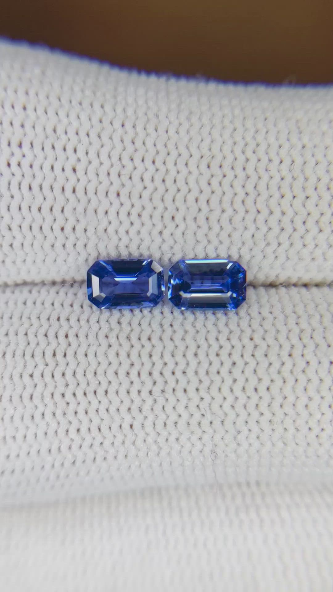 1.09&nbsp;Ct.Tw.Total Carat Weight Blue Sapphire Pair from Ceylon (Sri Lanka) Size Video