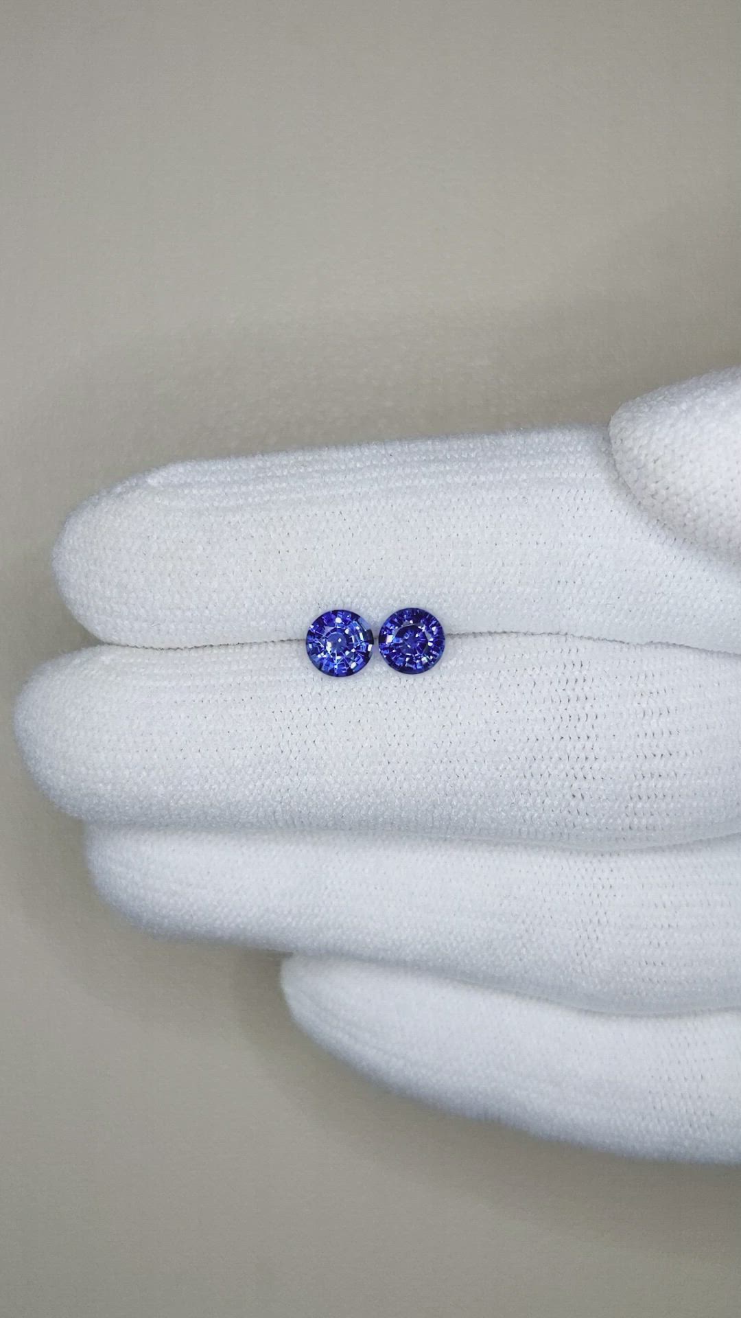 1.18 Ct.Tw.Total Carat Weight Blue Sapphire Pair from Ceylon (Sri Lanka) Size Video