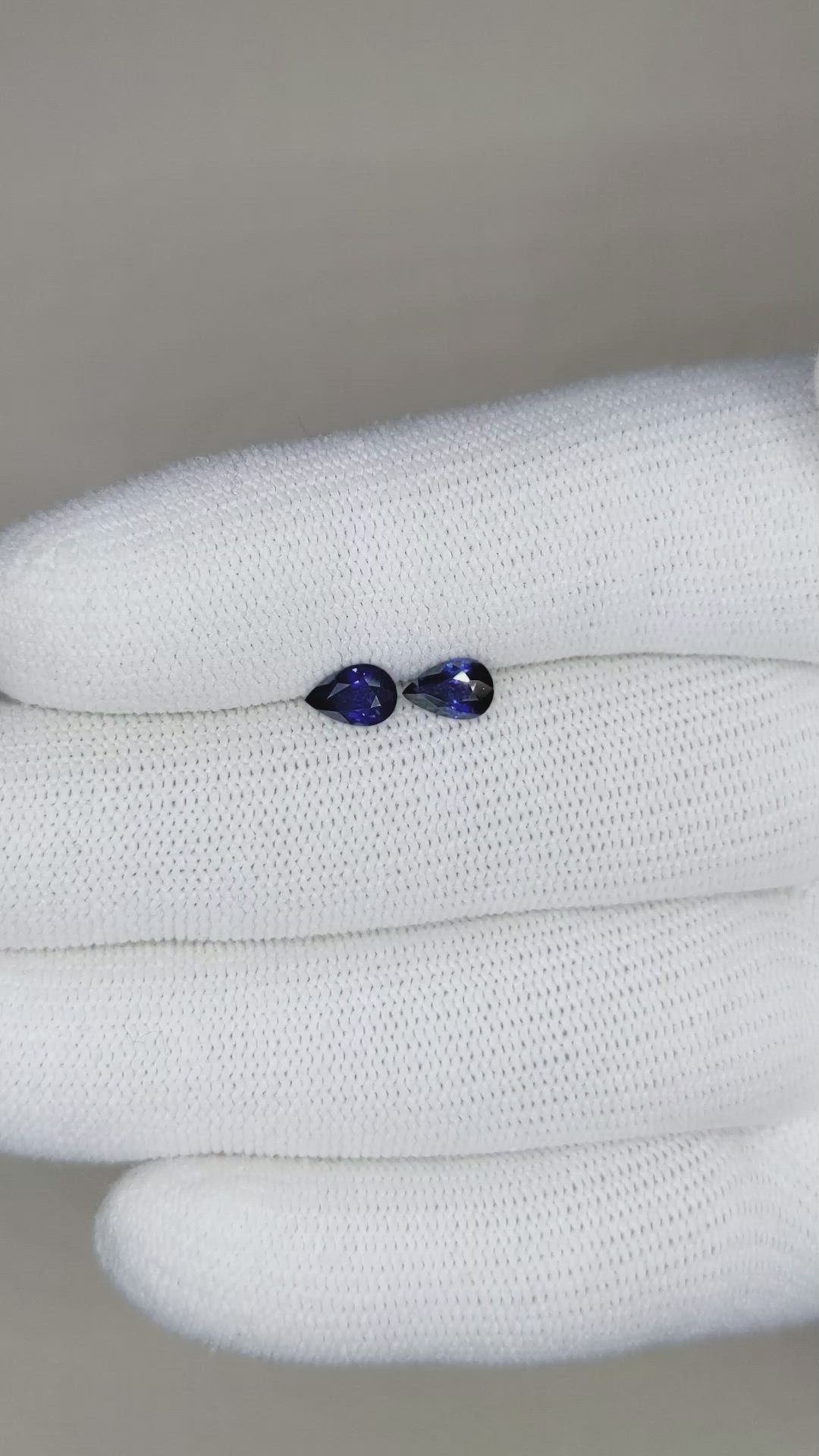 1.18 Ct.Tw.Total Carat Weight Blue Sapphire Pair from Ceylon (Sri Lanka) Size Video