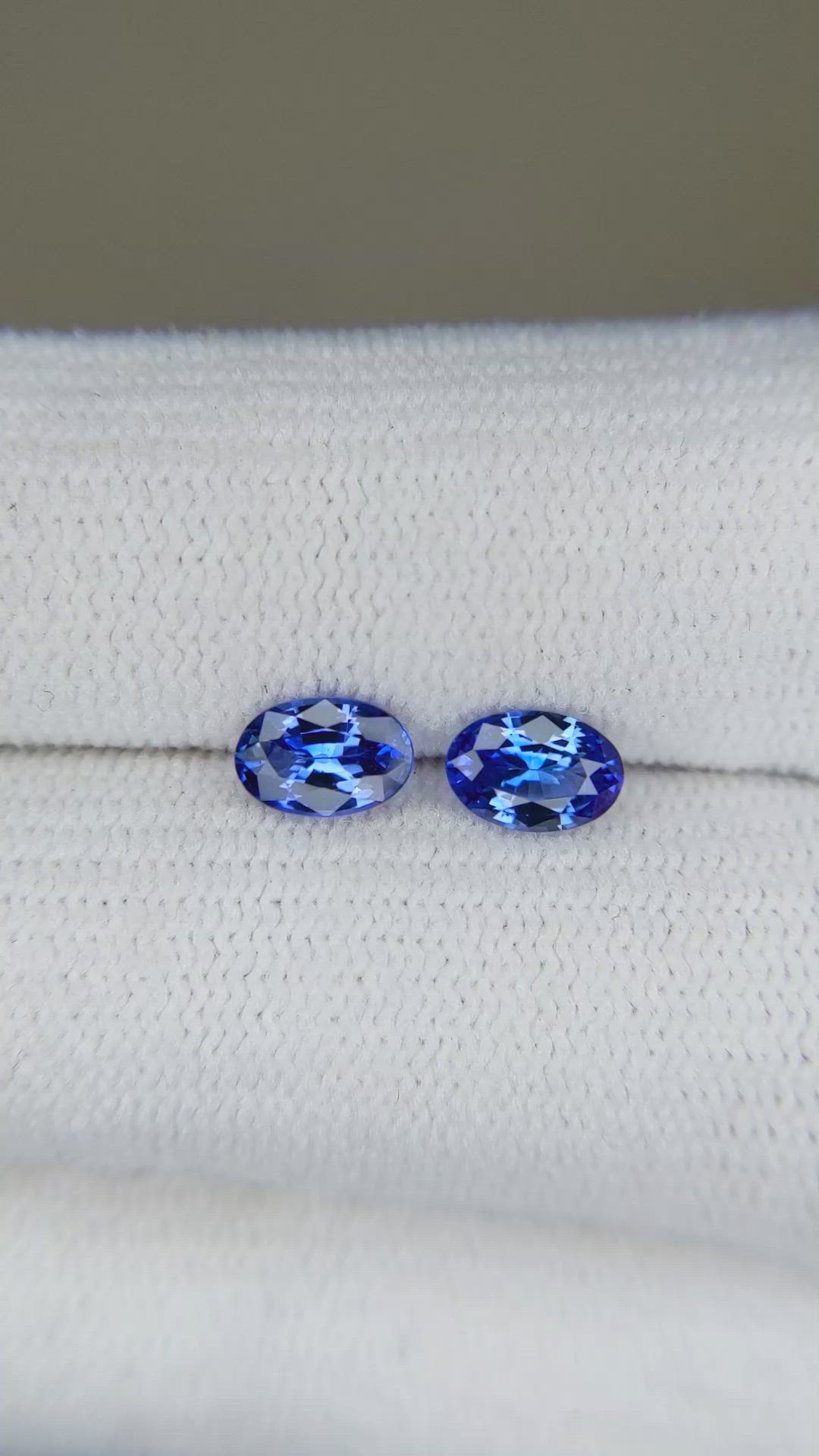 1.00 Ct.Tw.Total Carat Weight Blue Sapphire Pair from Madagascar Size Video