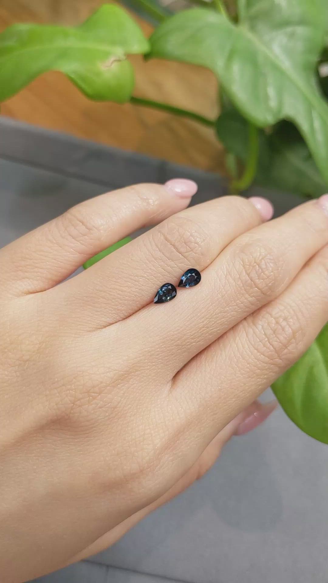 0.98&nbsp;Ct.Tw.Total Carat Weight Blue Sapphire Pair from Madagascar Size Video