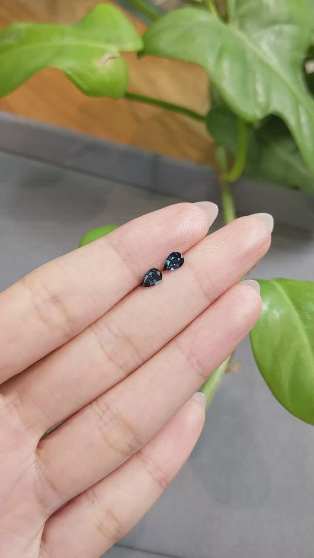 0.98&nbsp;Ct.Tw.Total Carat Weight Blue Sapphire Pair from Madagascar Size Video