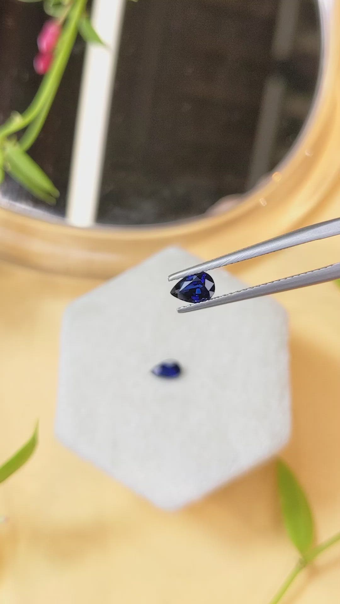 1.01&nbsp;Ct.Tw.Total Carat Weight Blue Sapphire Pair from Madagascar Size Video