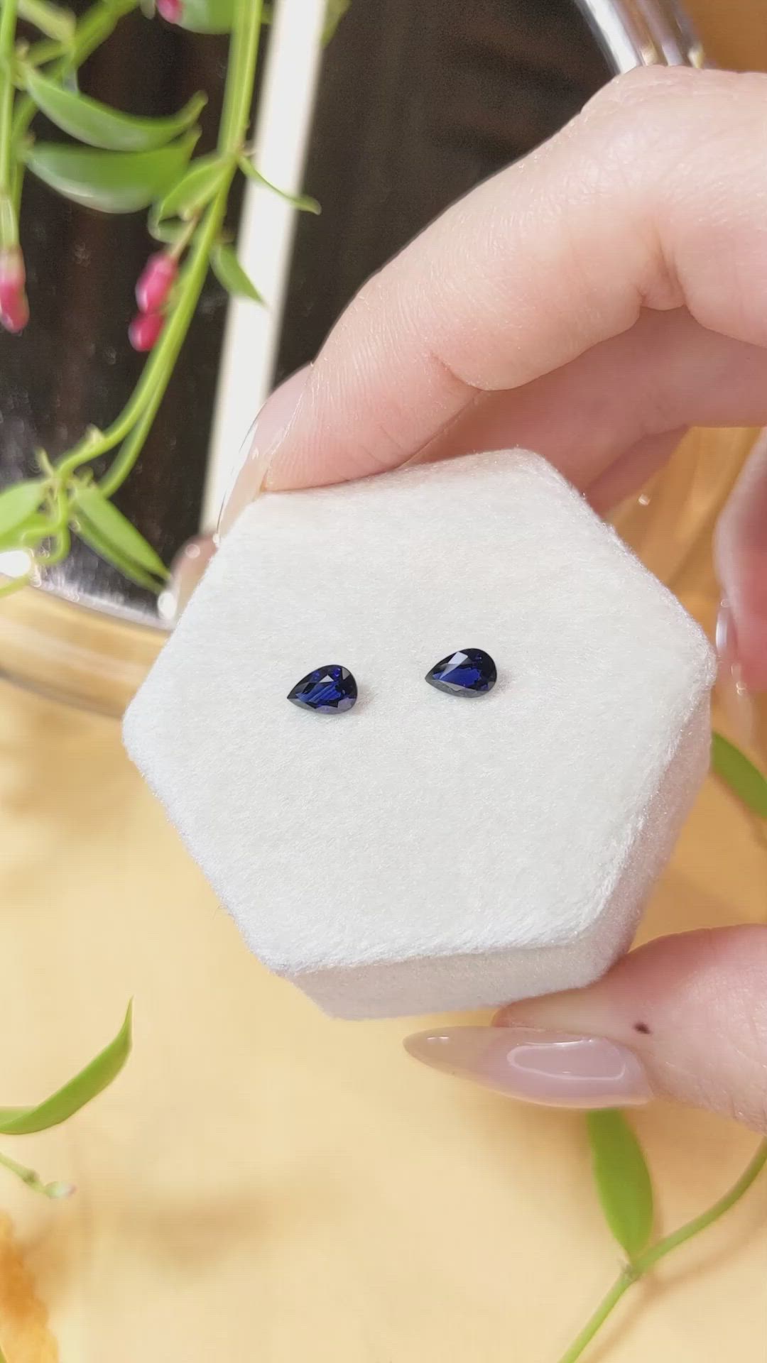 1.01&nbsp;Ct.Tw.Total Carat Weight Blue Sapphire Pair from Madagascar Size Video