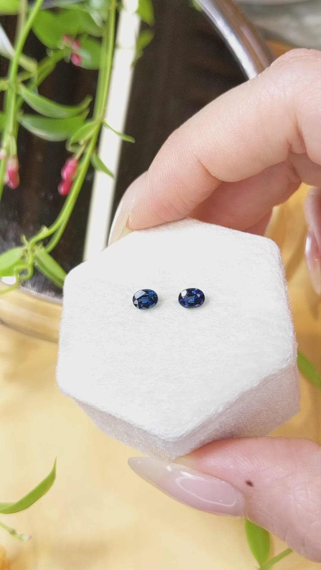 0.97&nbsp;Ct.Tw.Total Carat Weight Blue Sapphire Pair from Madagascar Size Video
